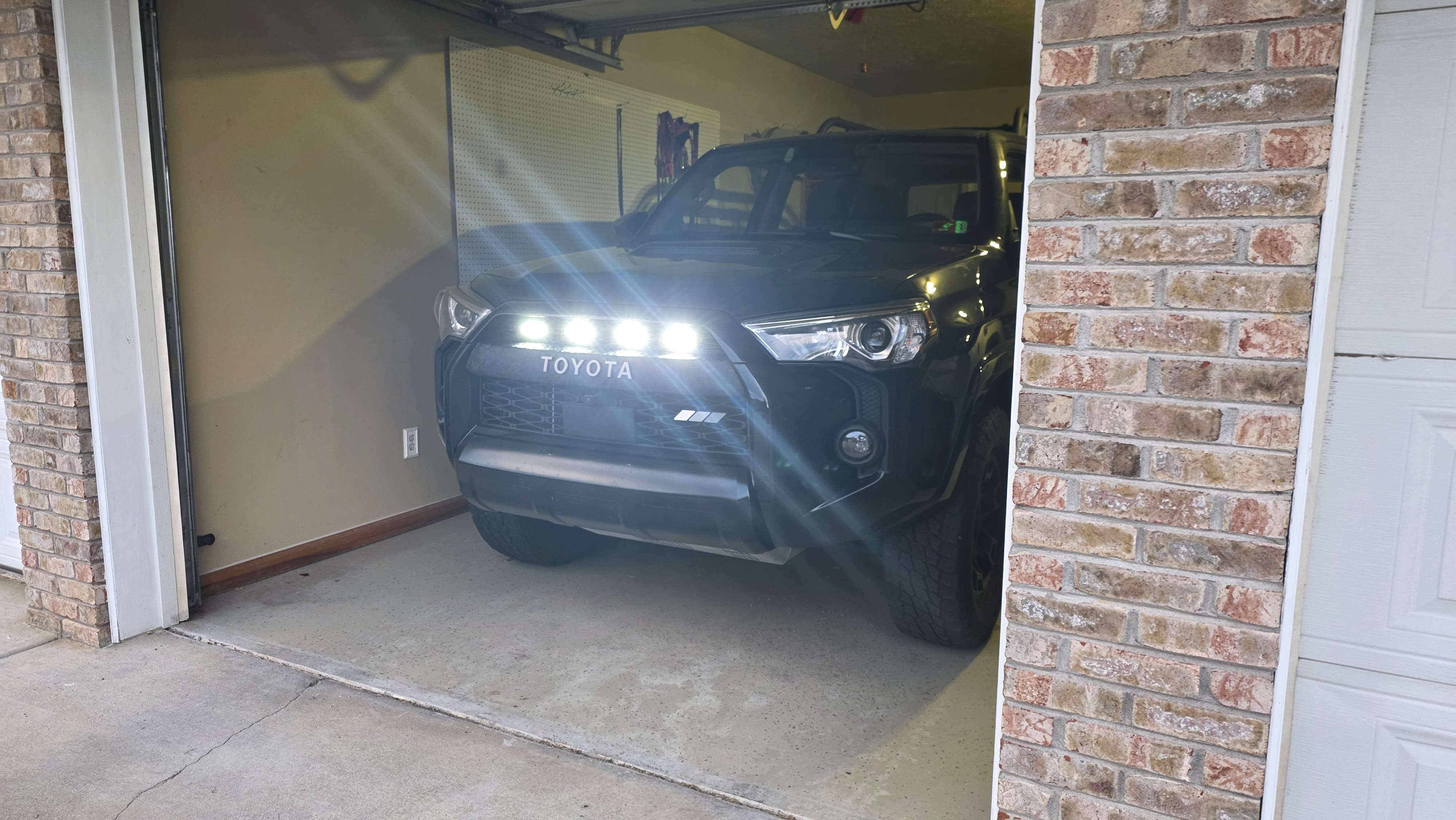 4Runner Grill Light Pods