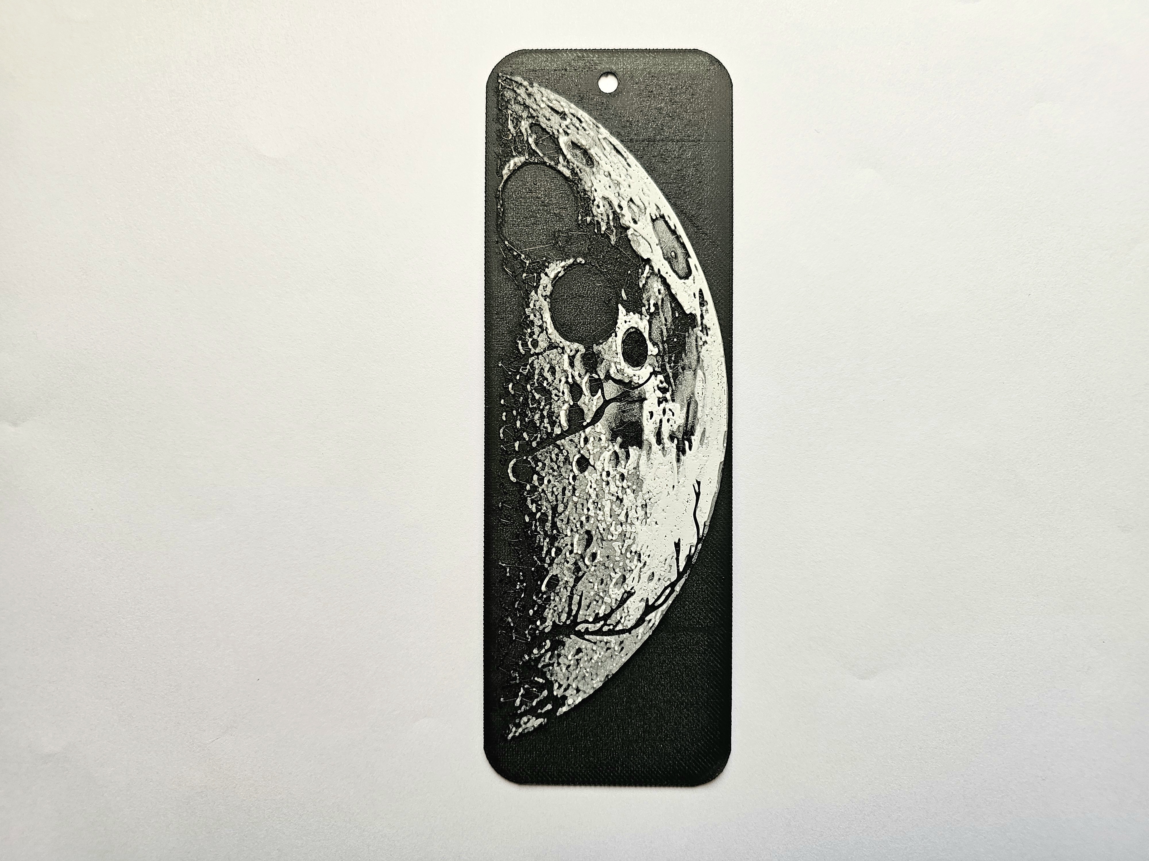 Miniatura 2 do modelo 3D Midnight Moon - Bookmark