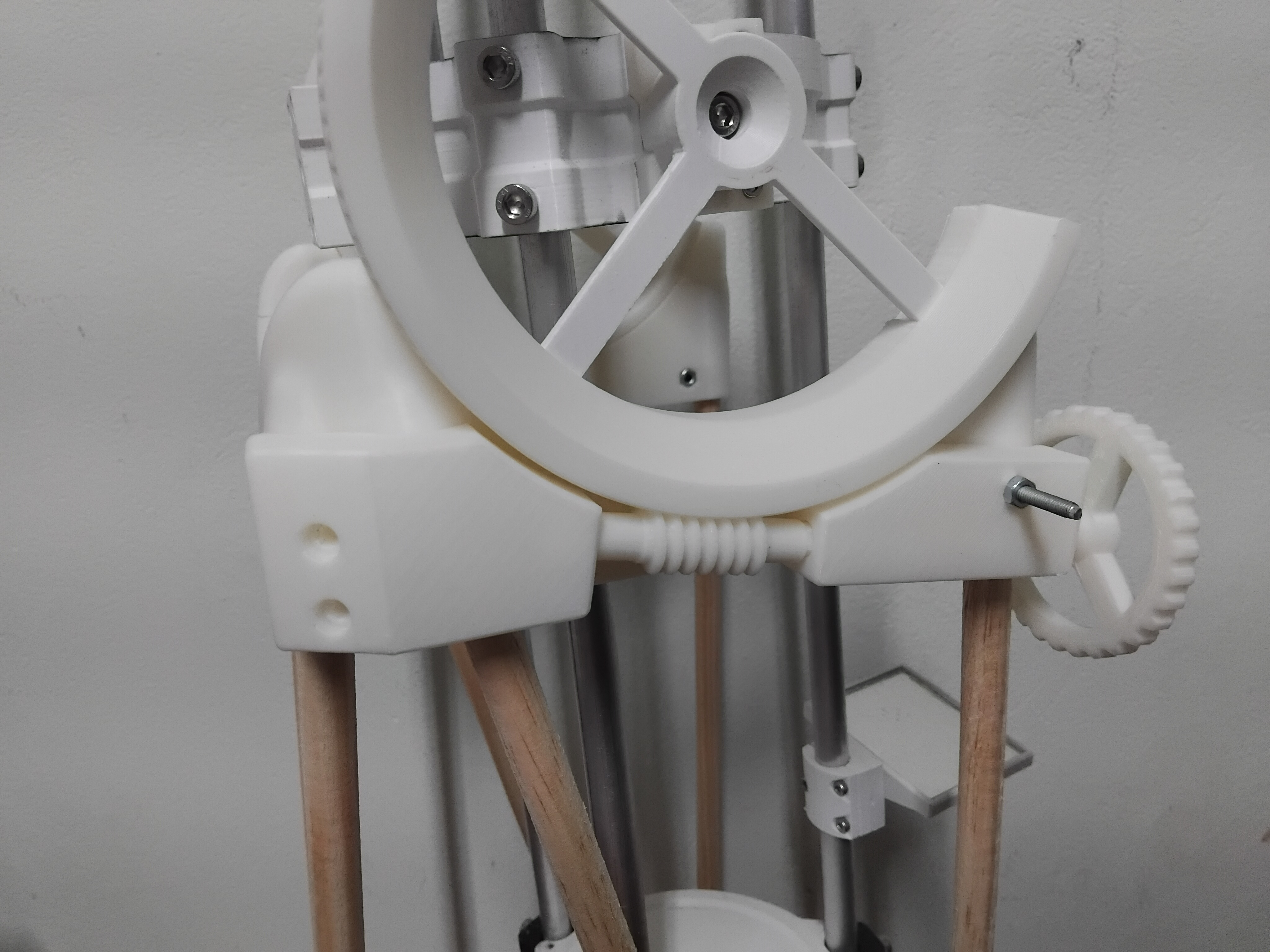 Hadley Neumo elevation worm gear