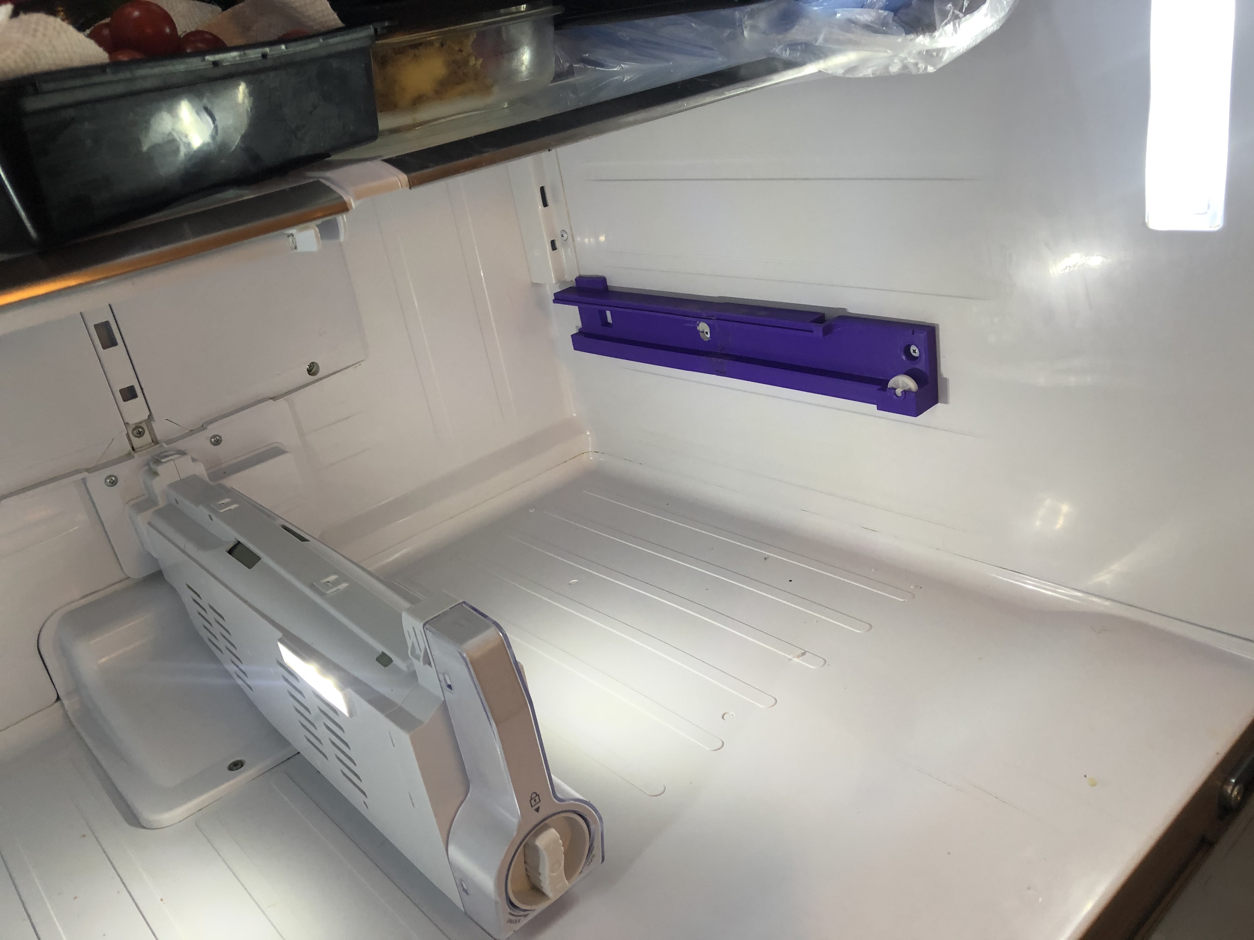 Replacement Vegetable rail for right side drawer