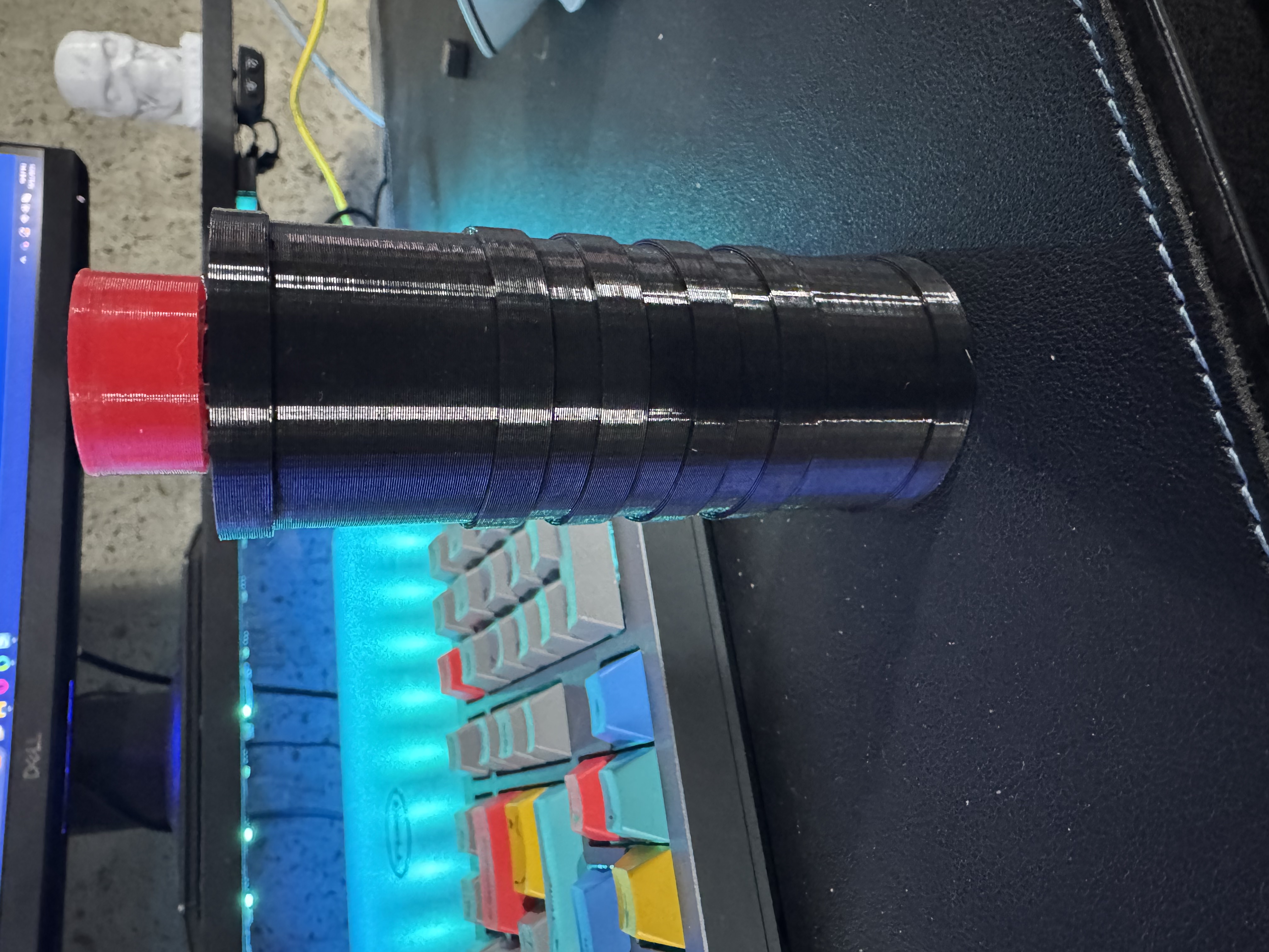 Detonator Fidget (keyboard switch function)