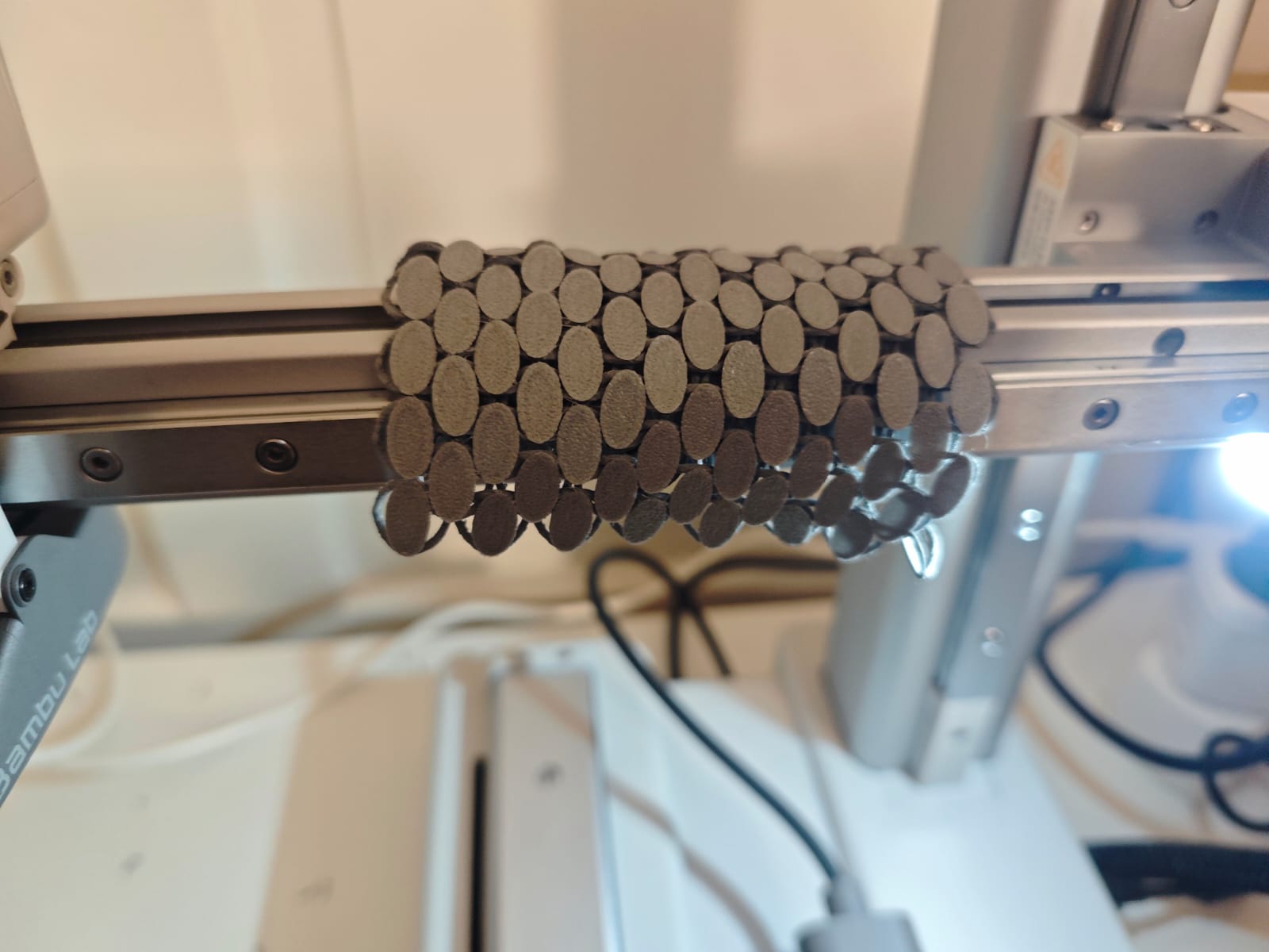 Everydays 005 – 3D Printed Chainmail Segment — thumbnail 9