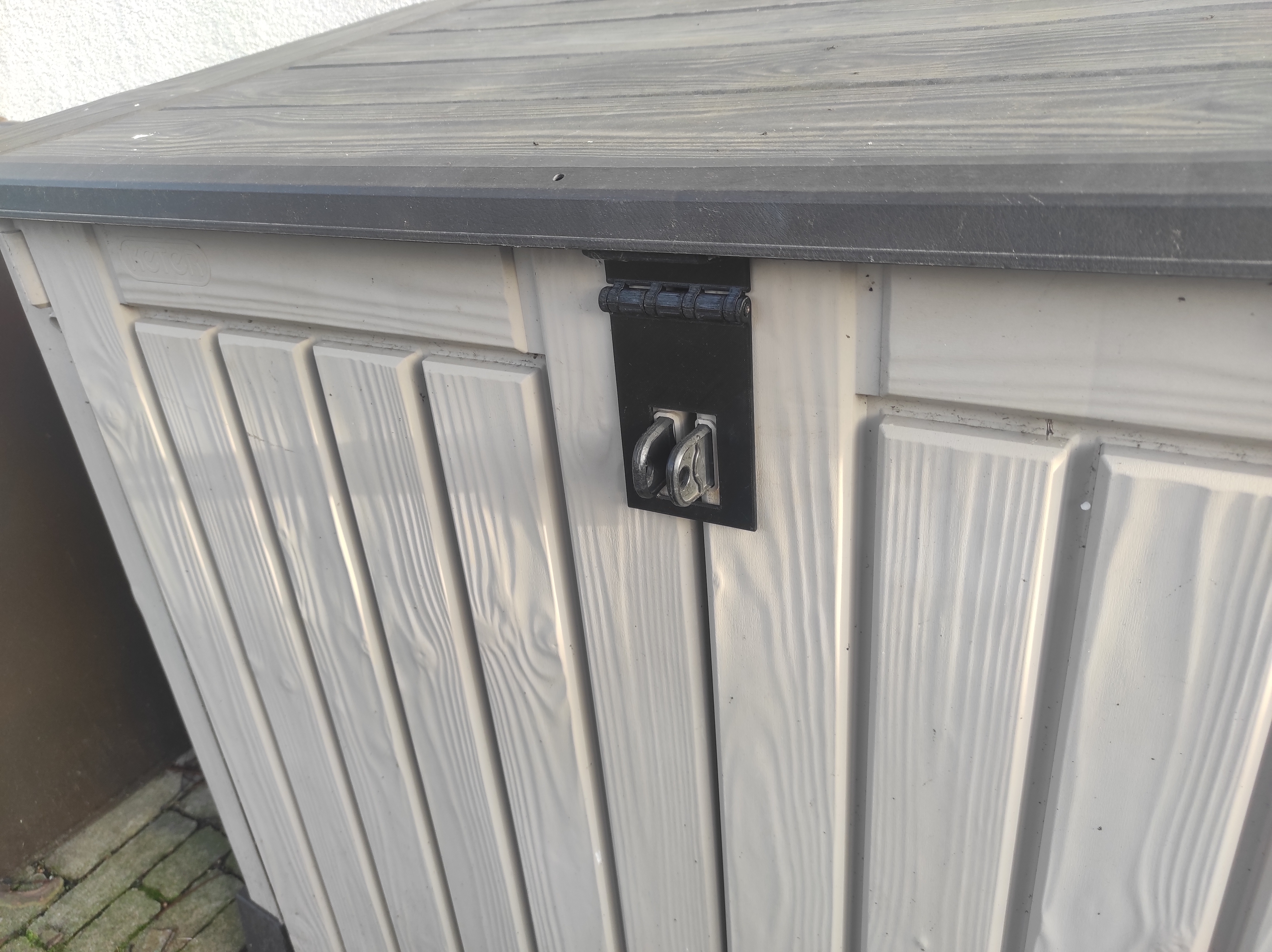 Garbage Container Box Lock