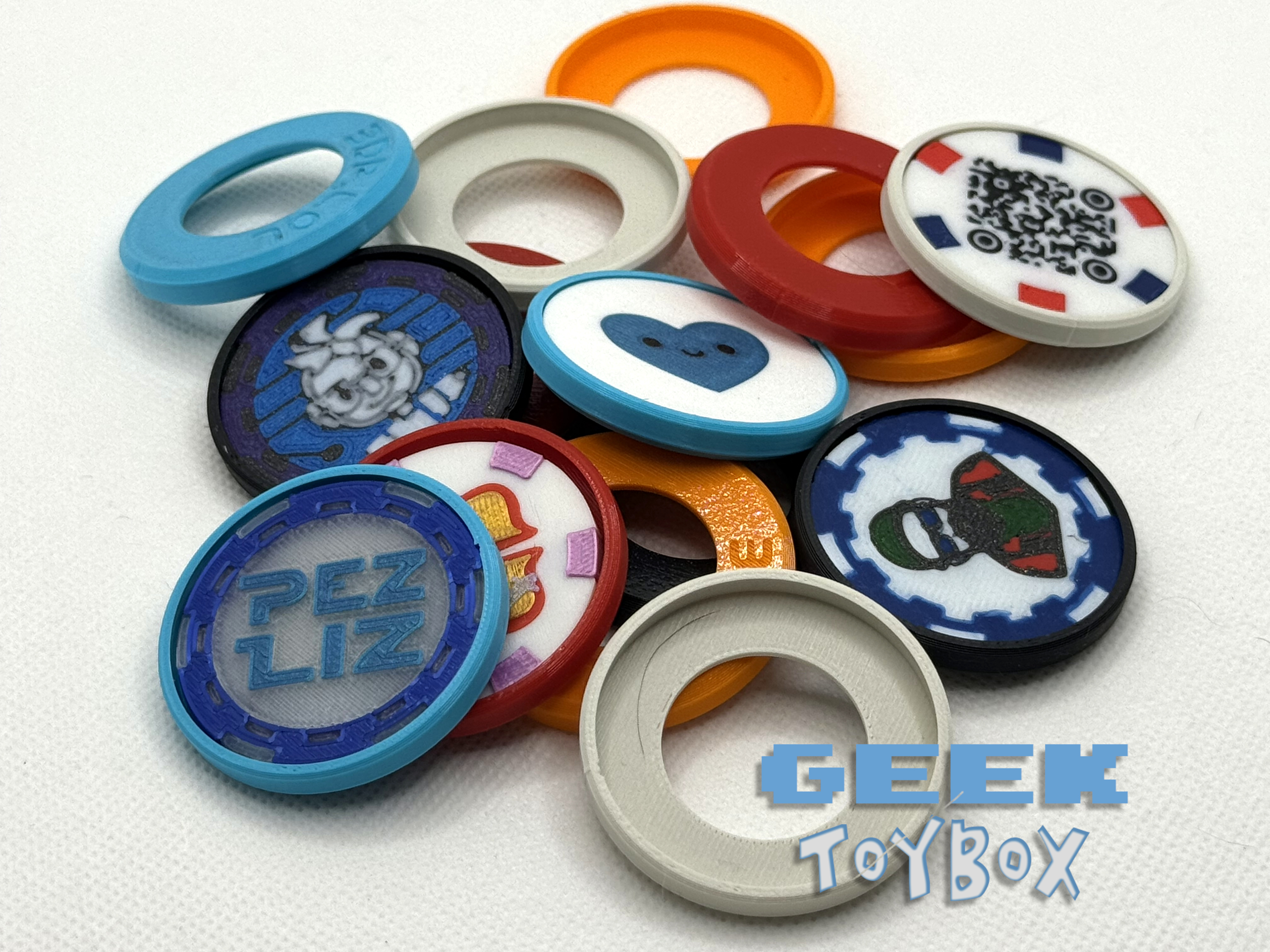 MakerChip Pop Badge Clip