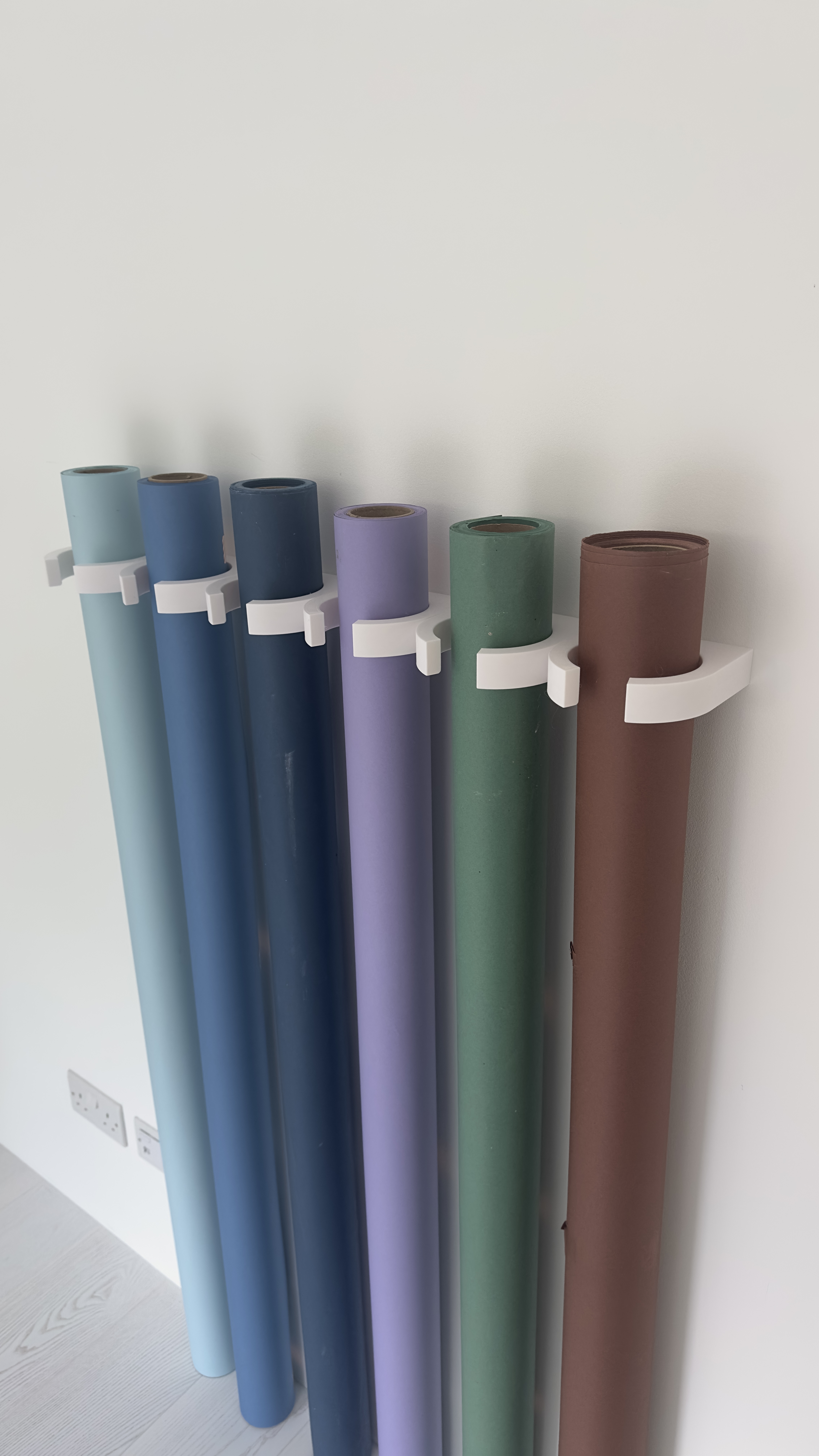 Photography backdrop holder