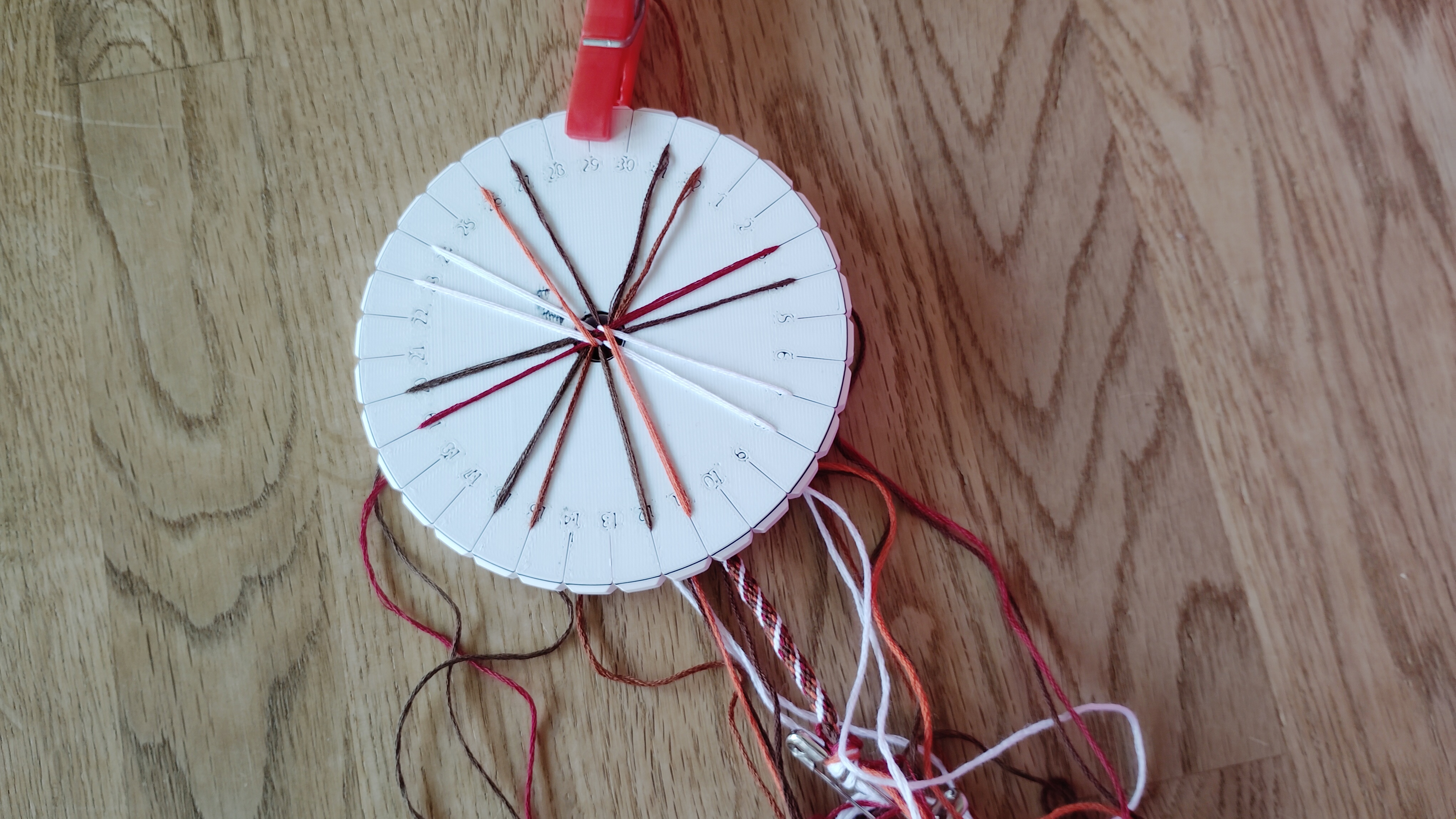 Miniatura 2 do modelo 3D Kumuhimo Disc - Optimized for Beading Thread