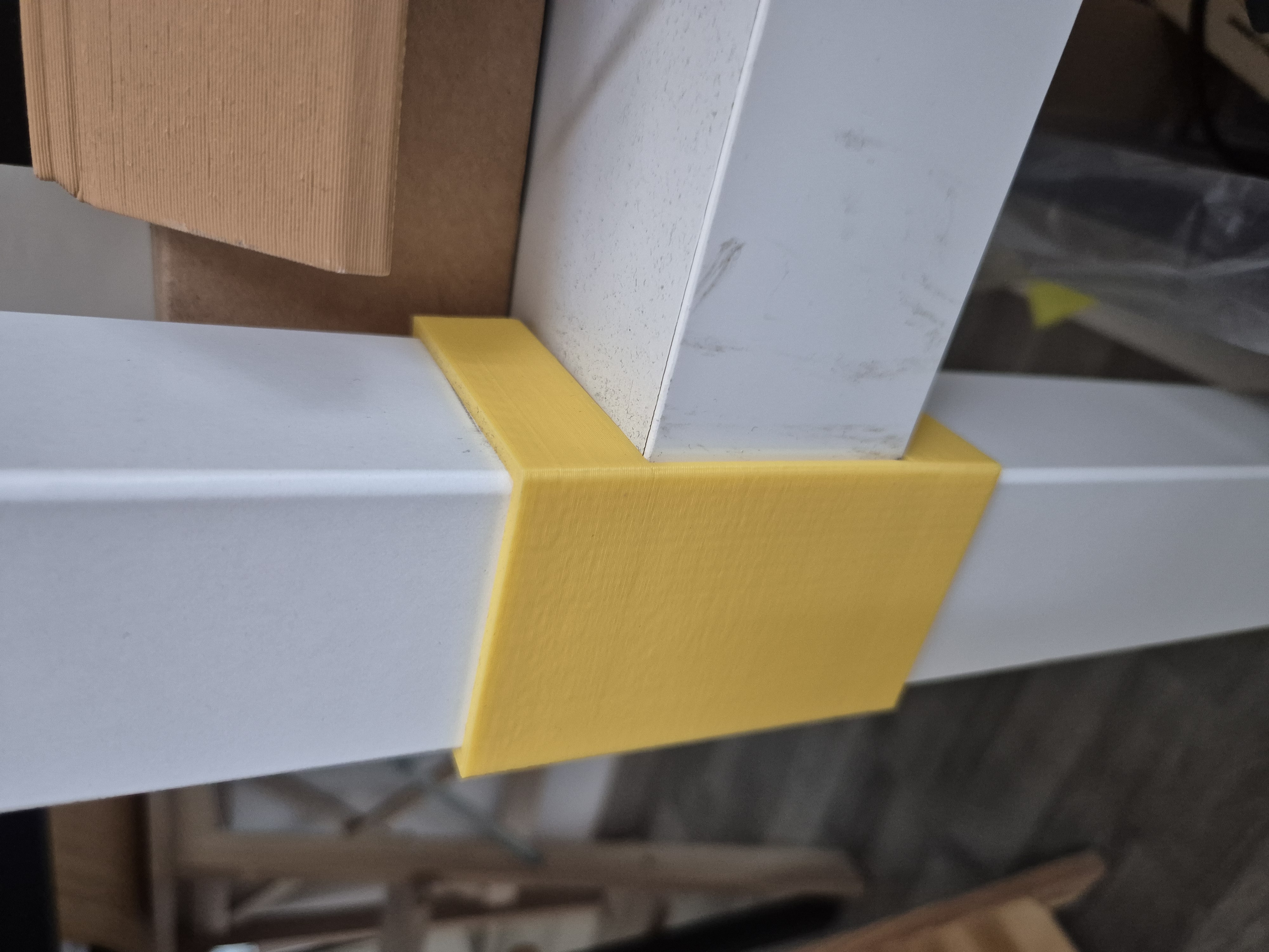 Lack tower simple bracket