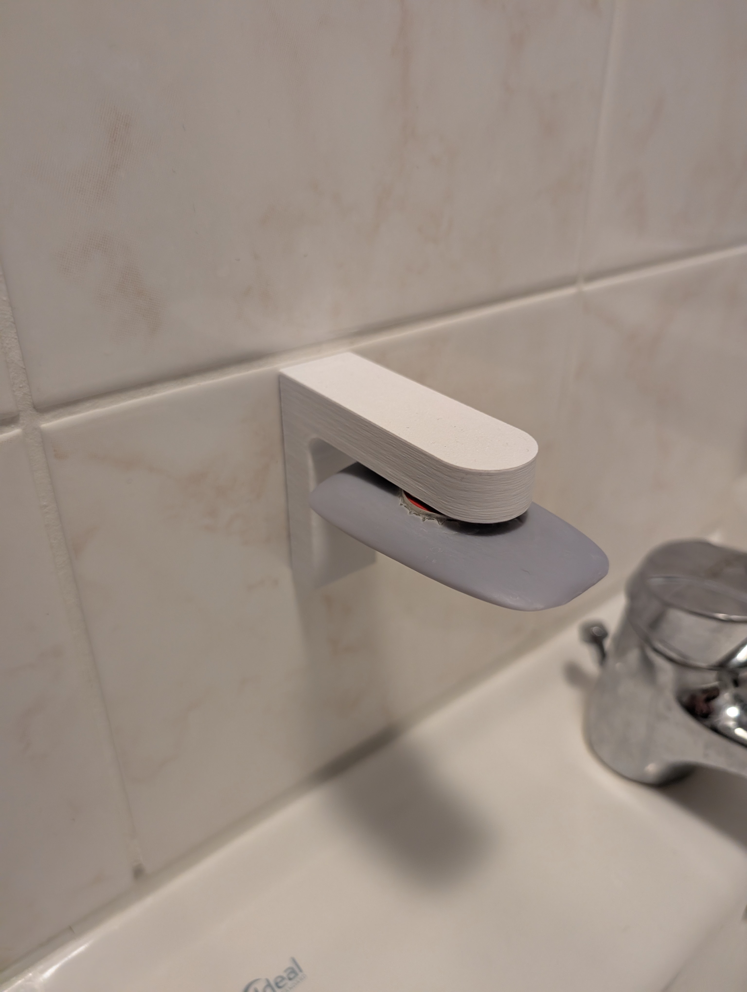 Magnetic Soap Holder / magnetischer Seifenhalter