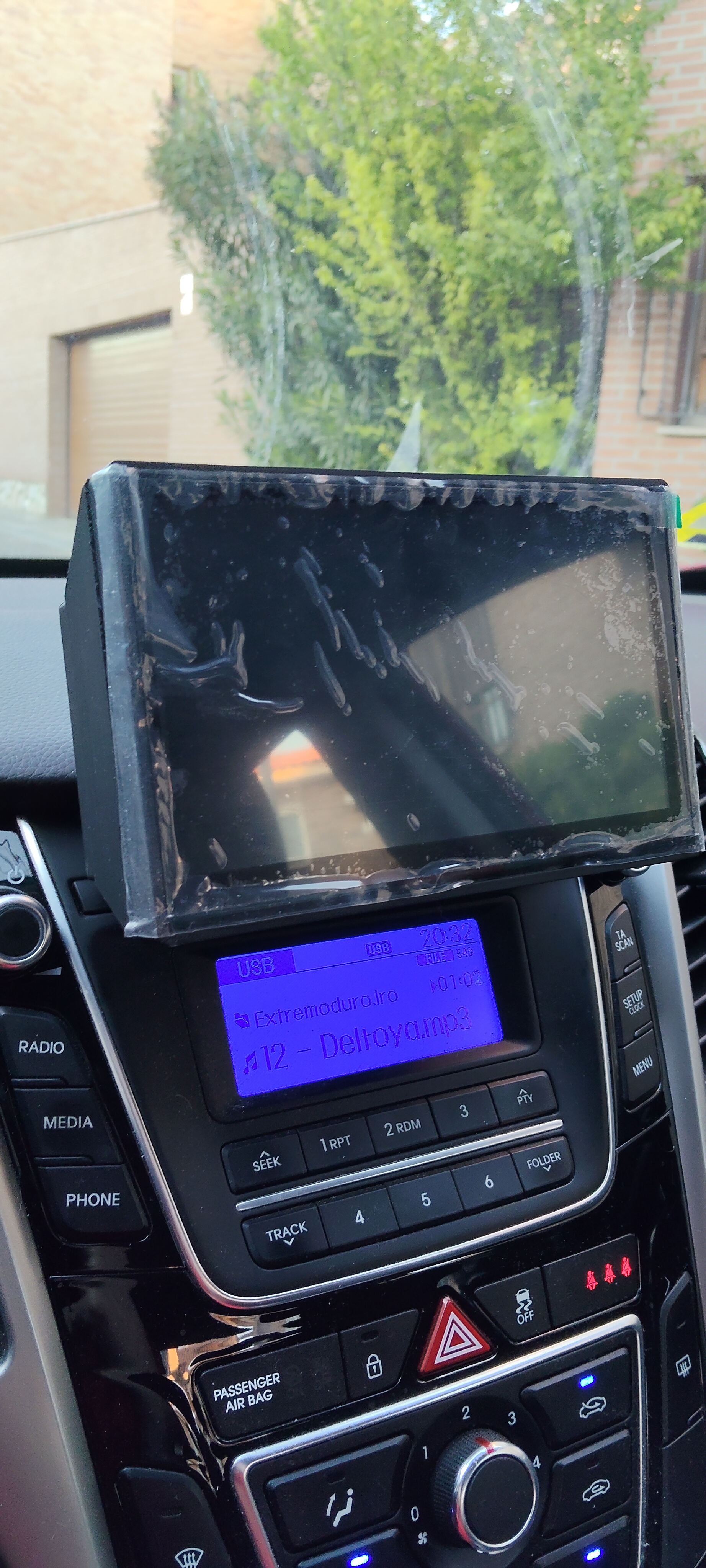 CDPI Auto for 7 inch screen + sloped cd mount: Turn that cd mount on your car into Andrioid auto 3D model