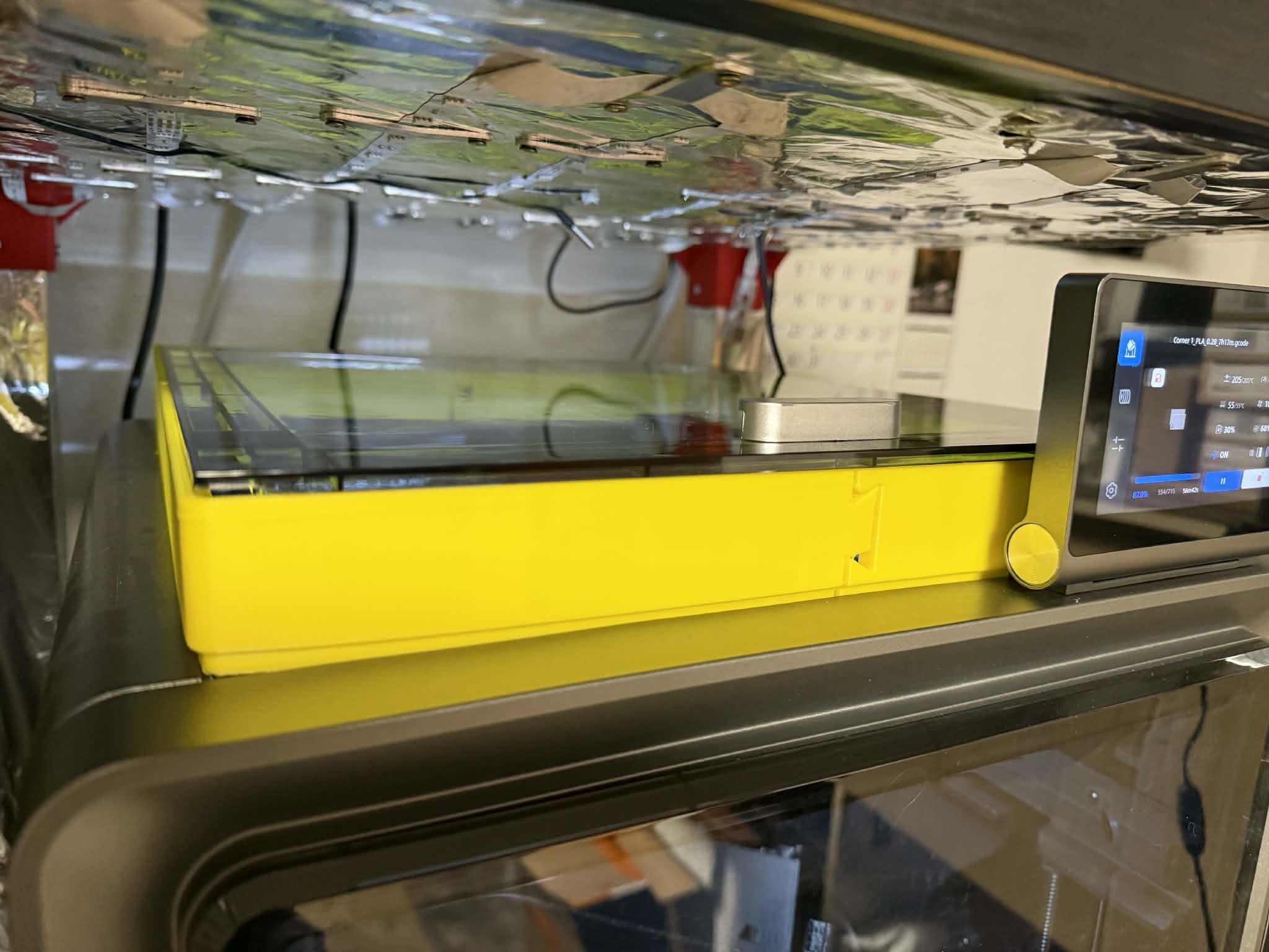 Very simple elevation of the top cover of Anycubic Kobra S1