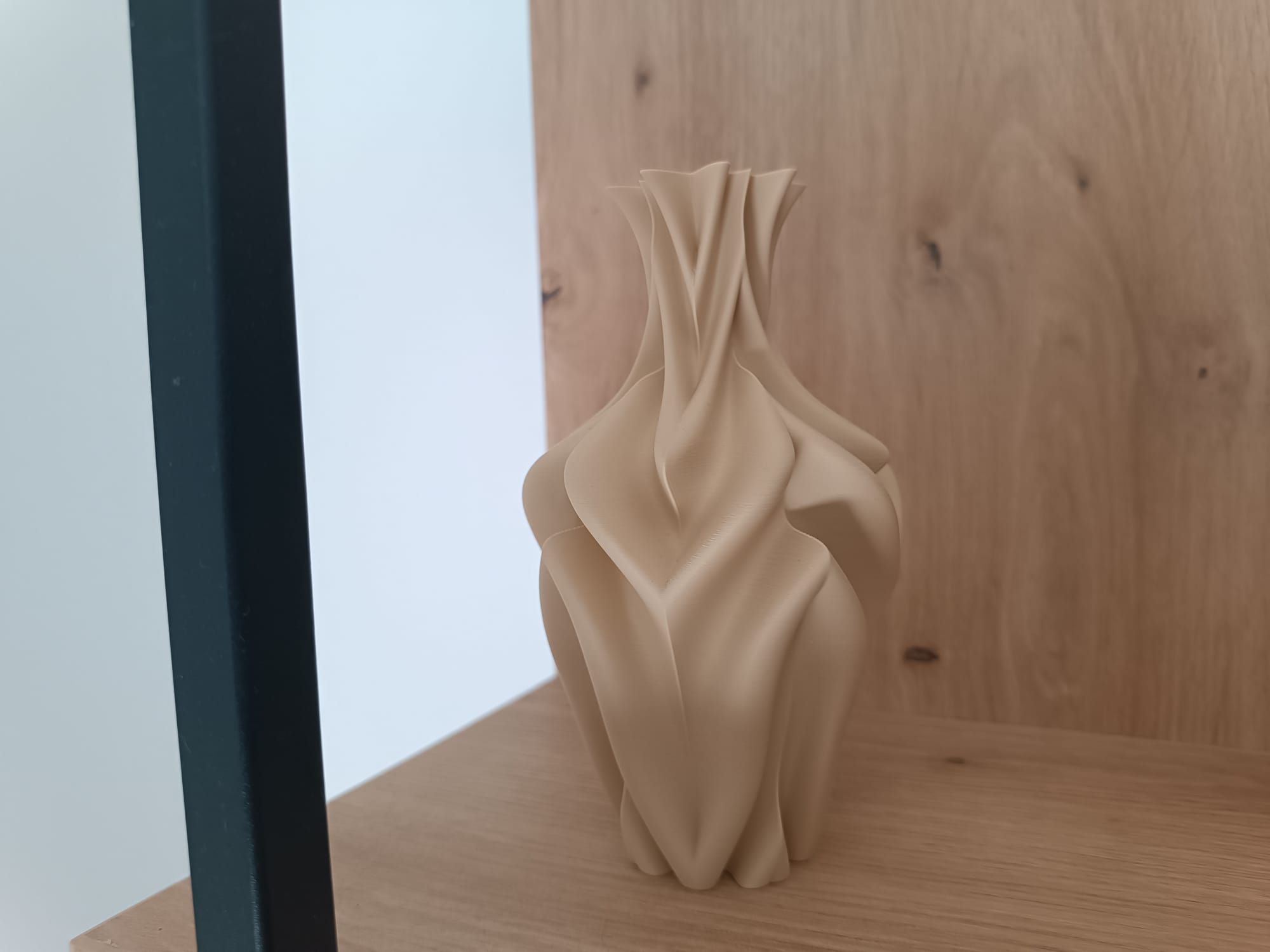 Miniatura 6 do modelo 3D Abstract vase