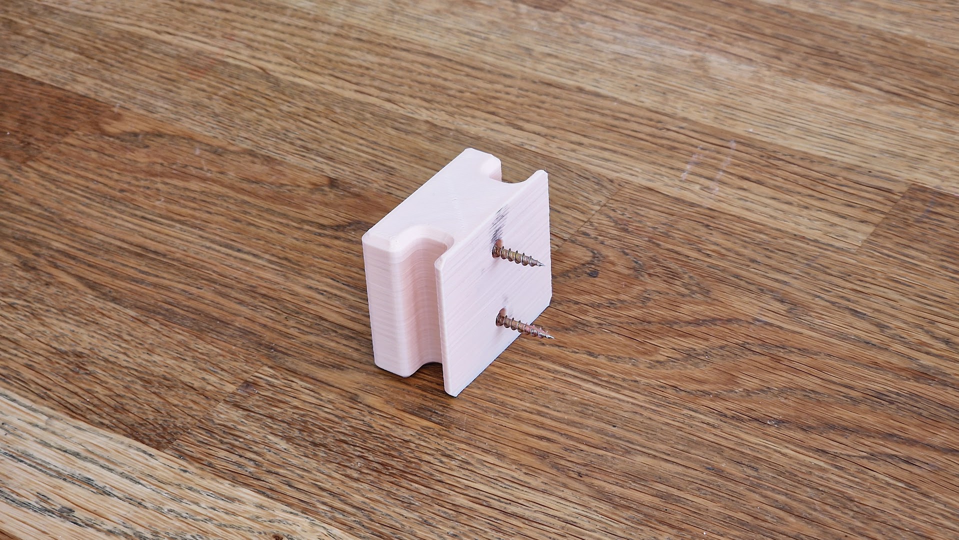 Alternative wallmount for screws - a 'Project DeckR' addon
