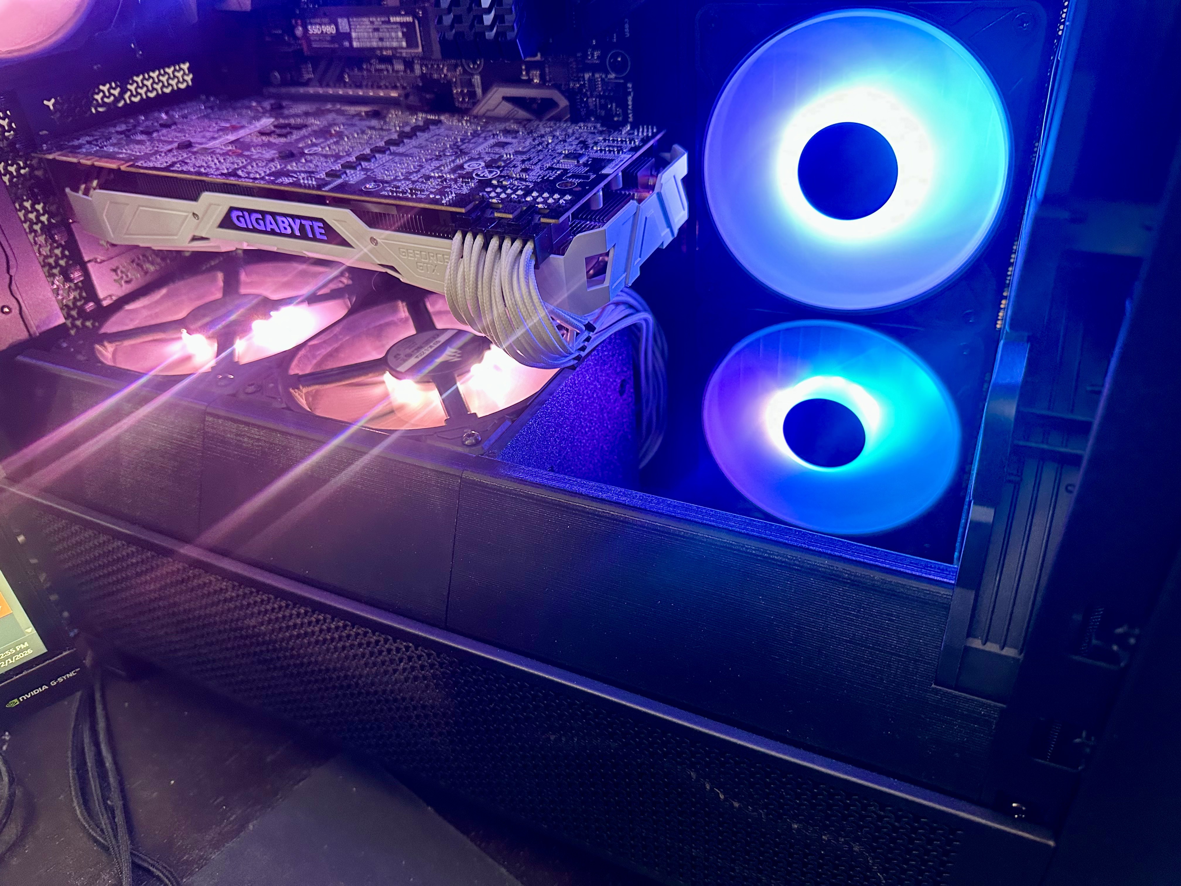 Endplate Cover - Corsair Frame 4000D Side Airflow Shroud