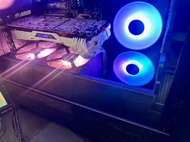 Endplate Cover - Corsair Frame 4000D Side Airflow Shroud