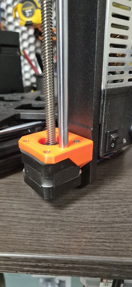 Prusa MK3S+ in MK4 frame – Z-axis motor bottom mount (Z pad support)