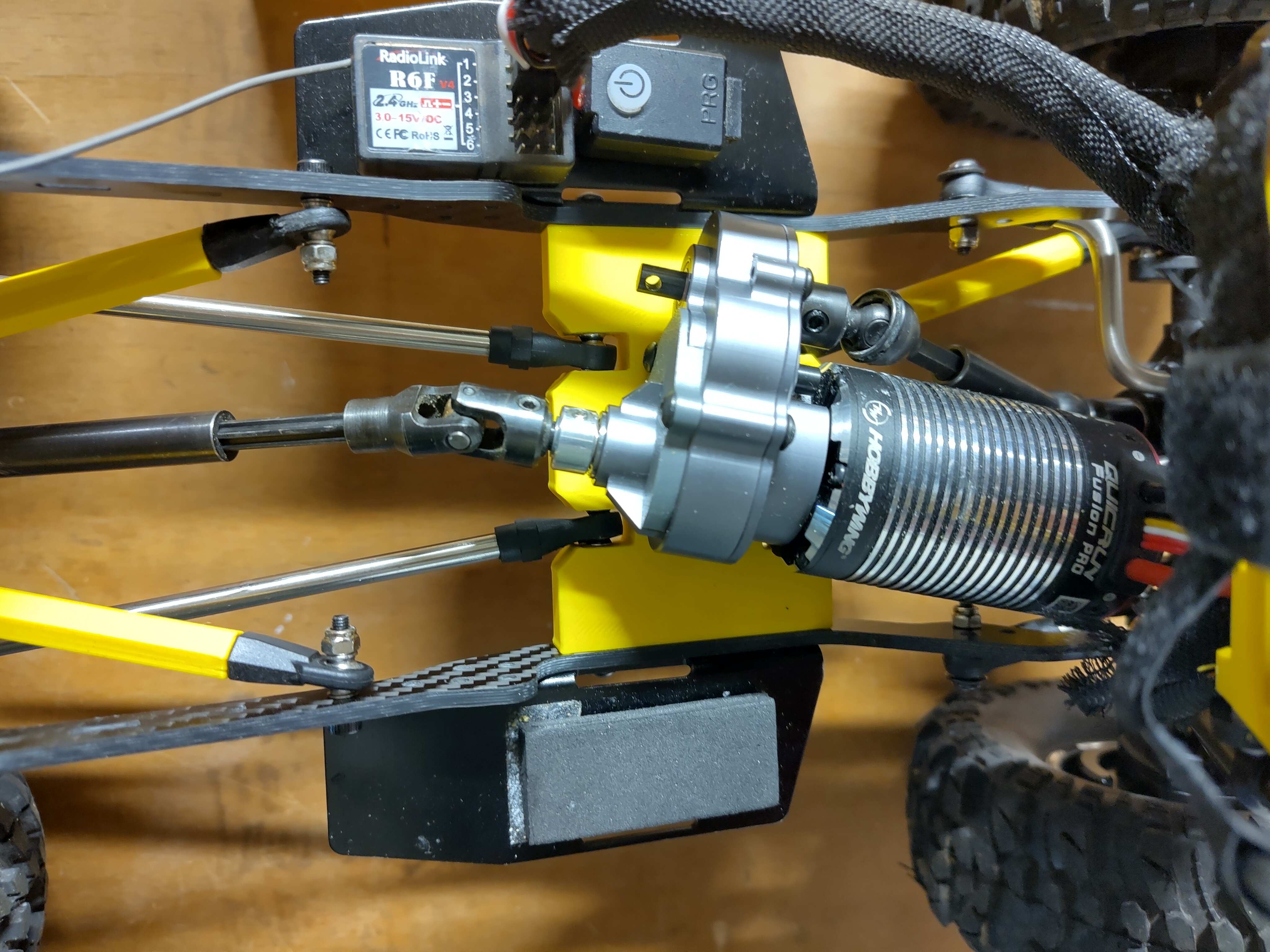 Injora LCG carbon chassis skidplate