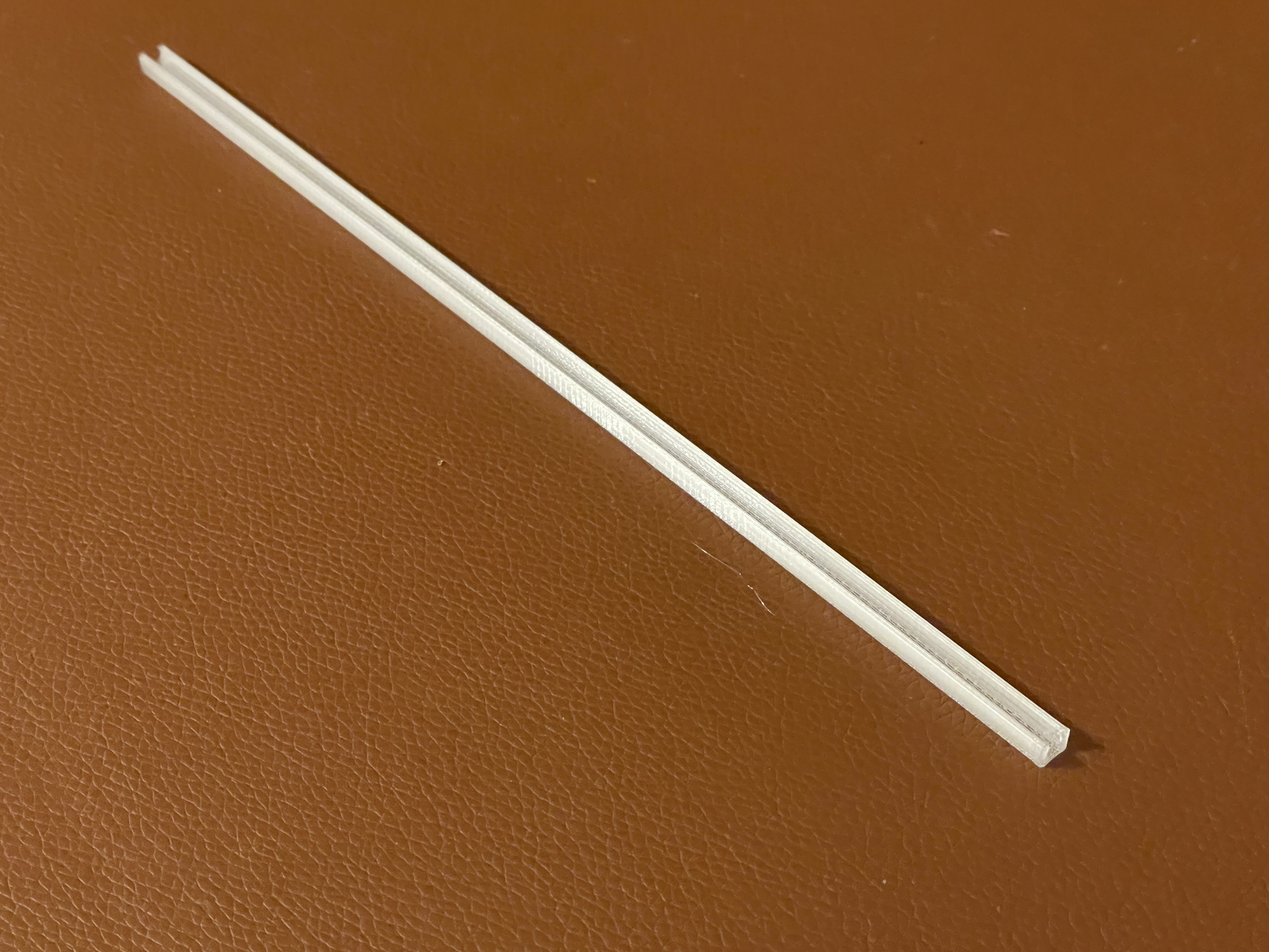 Cable duct for 4 mm wire