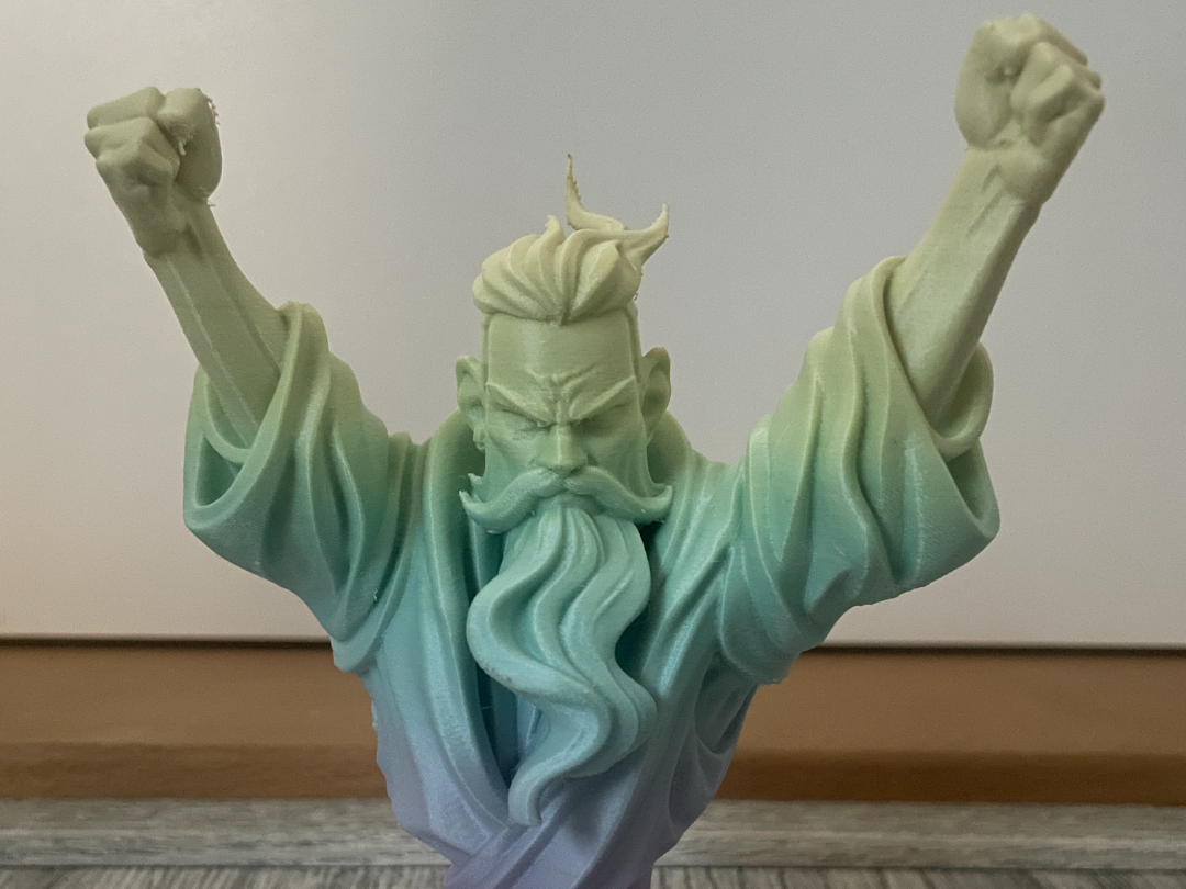Thunderdome ID&T Wizard Statue