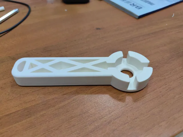 Ball Valve Wrench \ Water Key