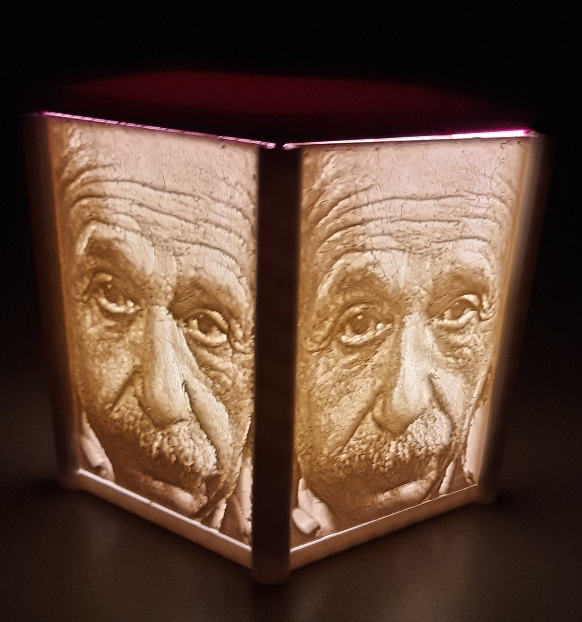 Polygonal Lithophane Lamp