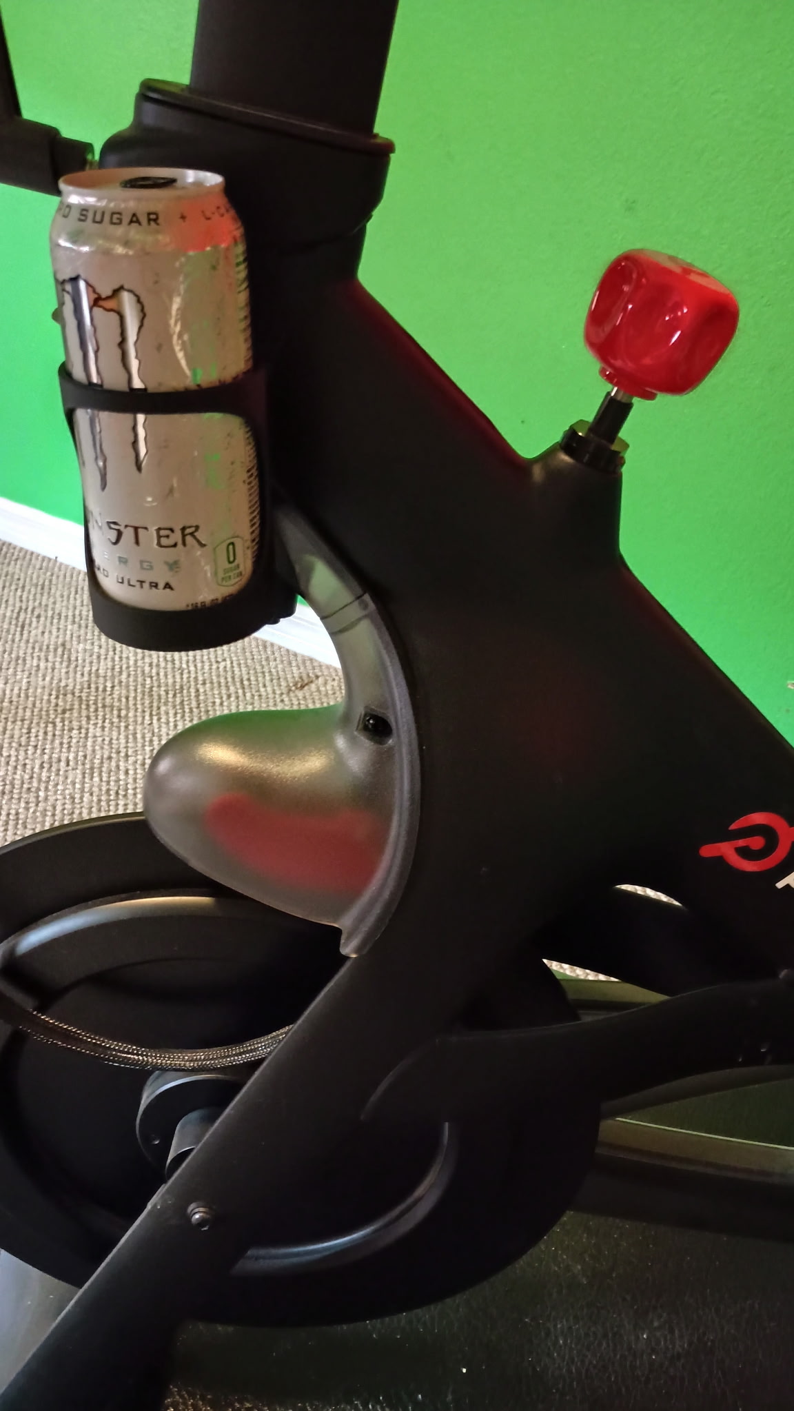 Peloton can holder