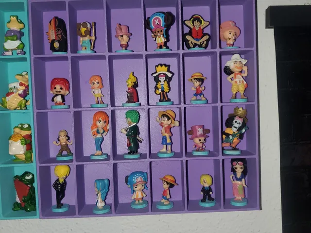 Wall-Mount Display Case