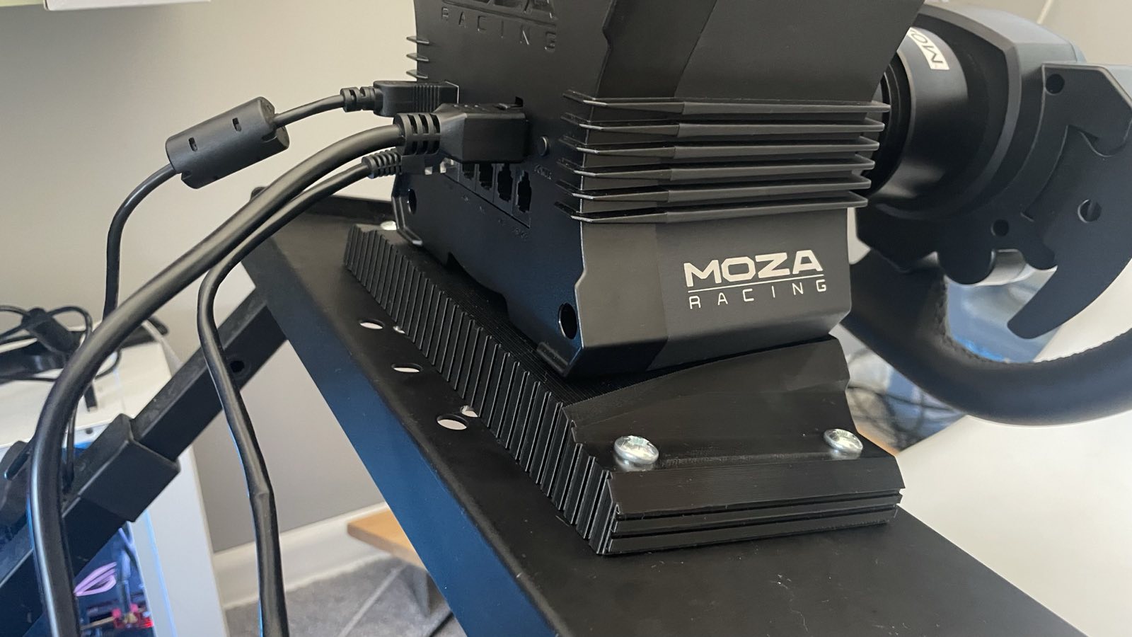 Even better Moza R5 baseplate mount