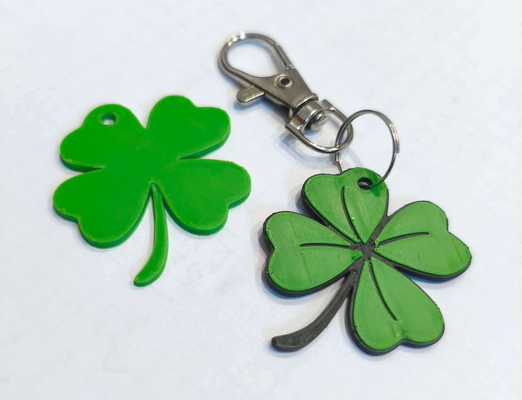 Four-leaf clover keychain