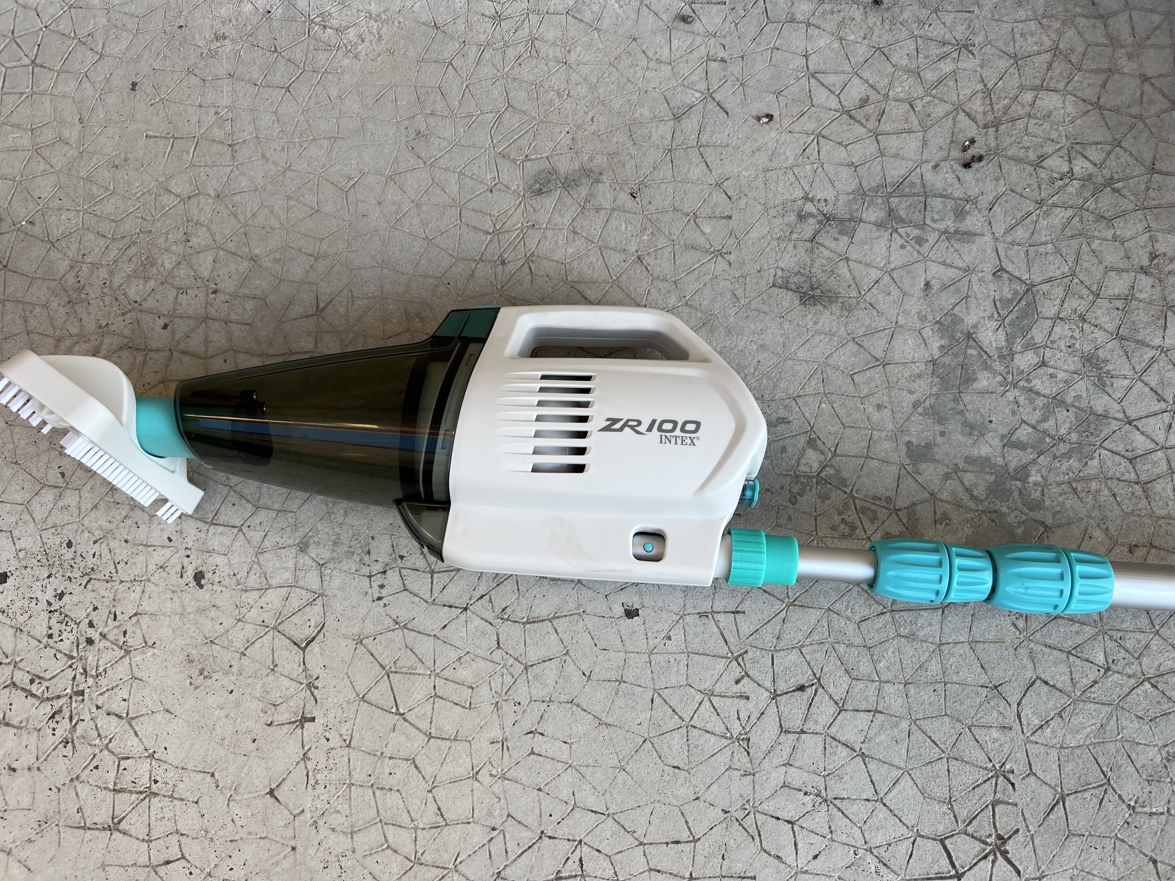Nut vaccum Intex ZR 100