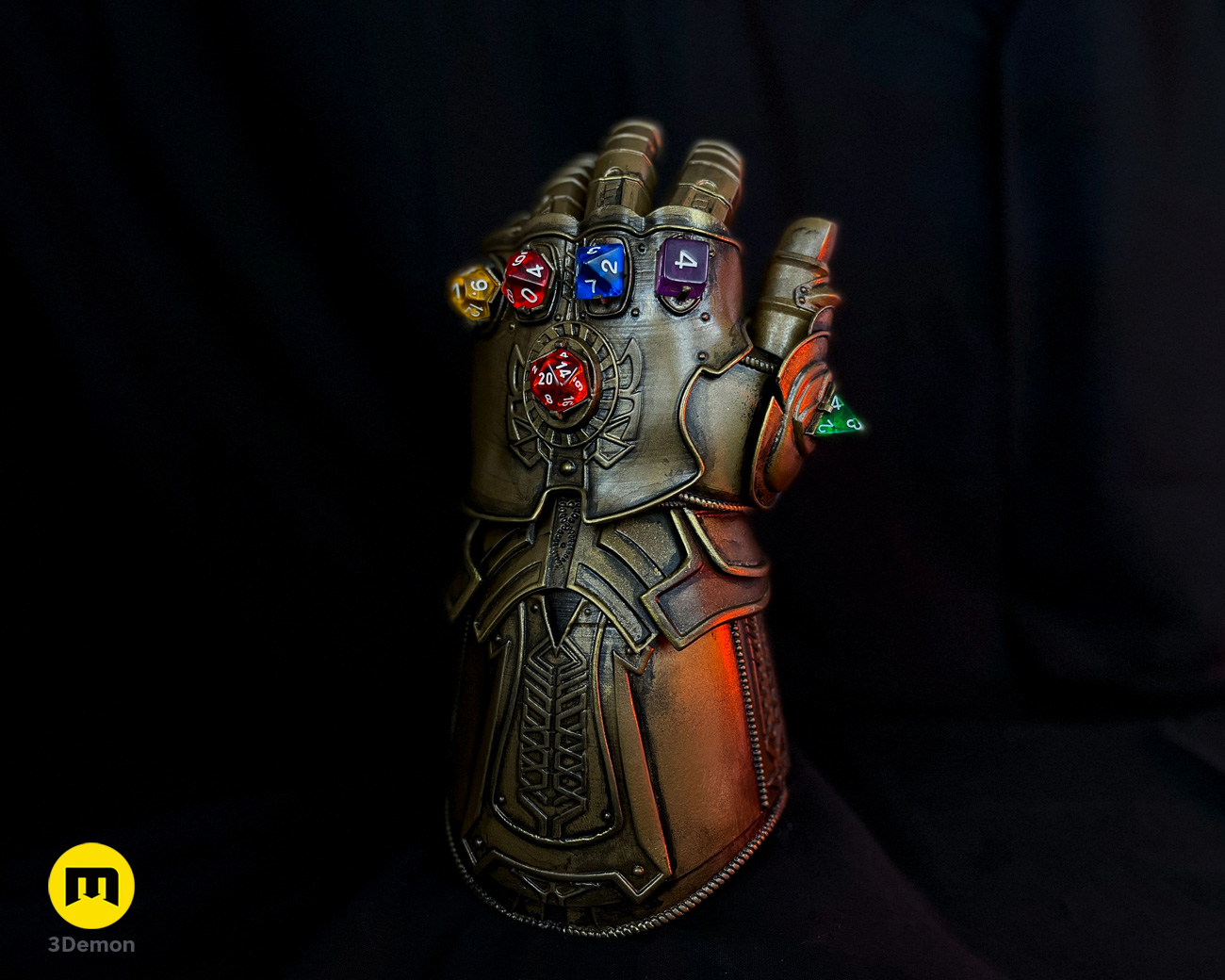 The Infinity Gauntlet – Wearable DnD Dice Holder — miniatura 21