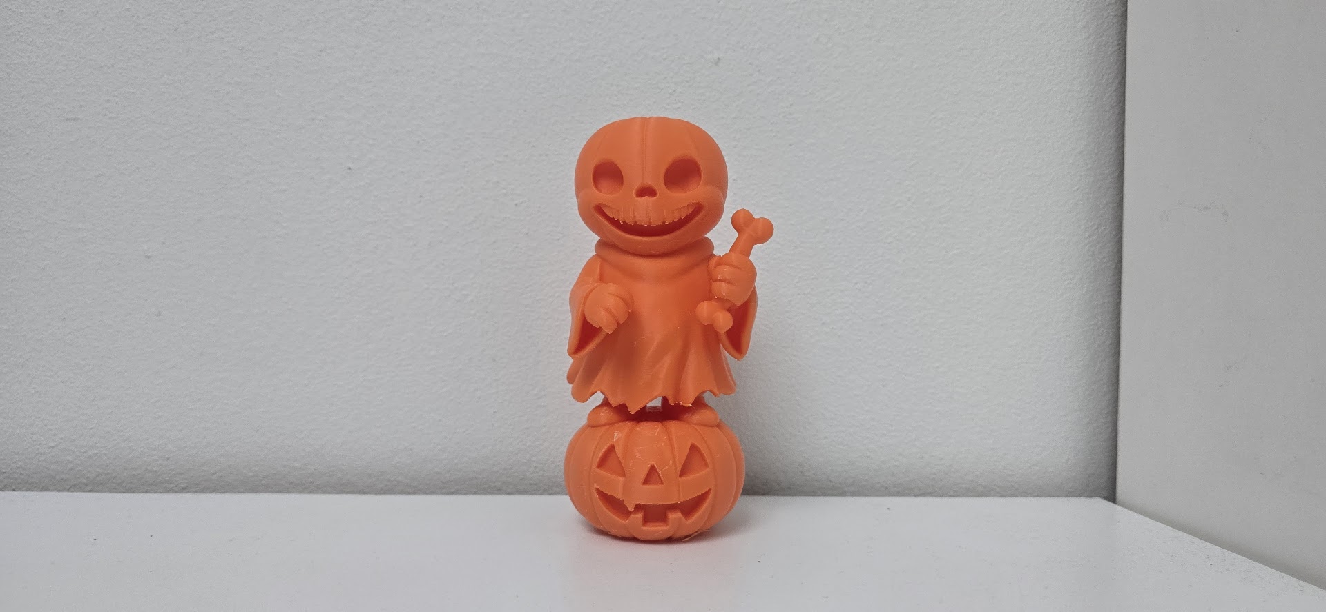 Halloween Ghost – The Smiling Reaper
