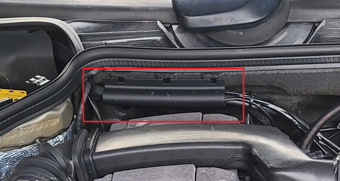 W124 wiring duct (OE Number A1248210089)