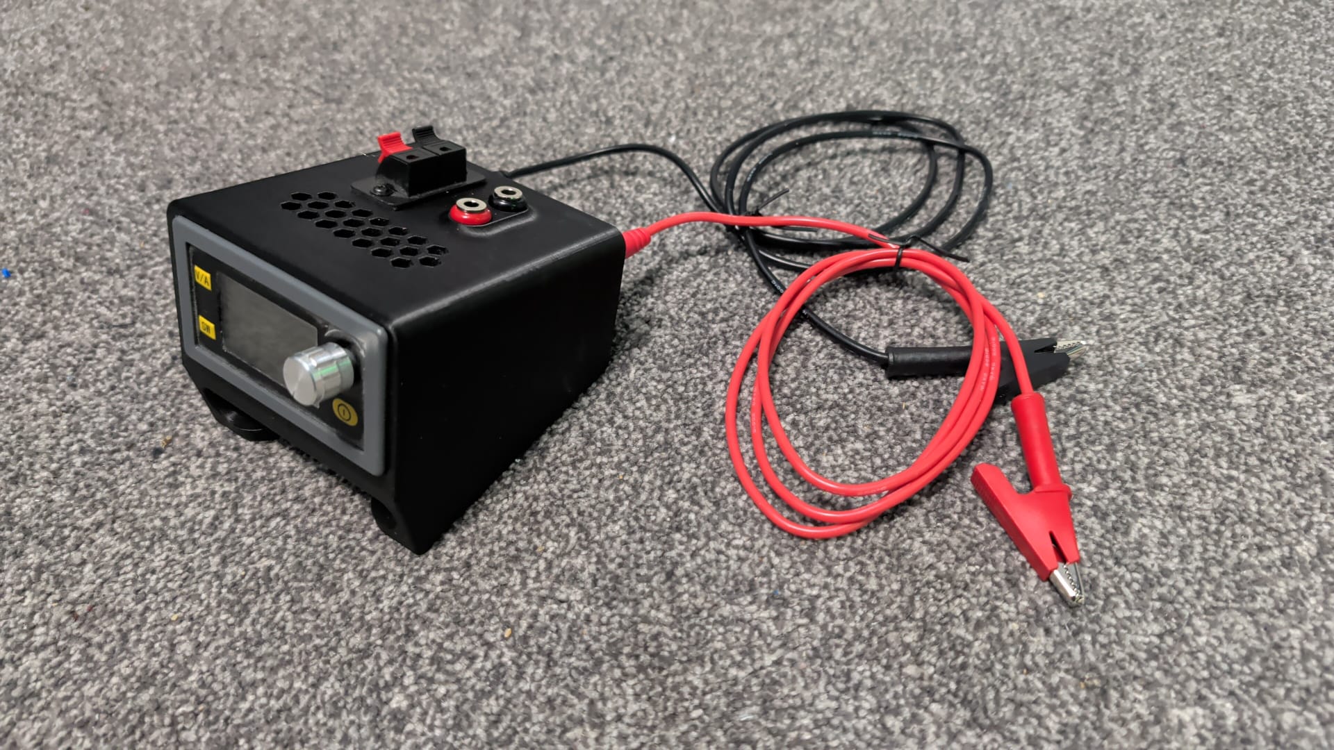 Desktop DC-DC VOLT Buck Booster Banana Connectors