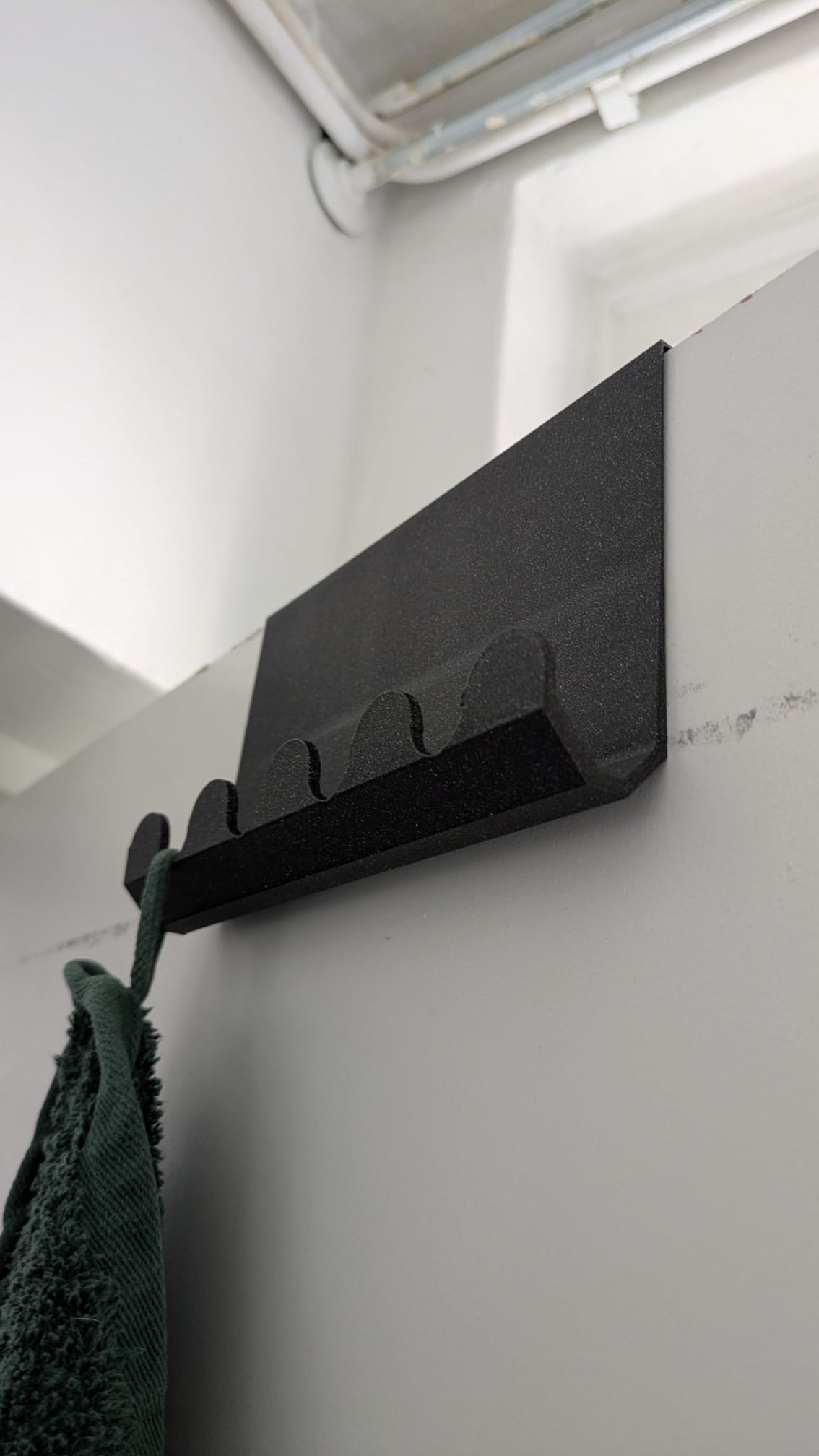 Towel door hanger