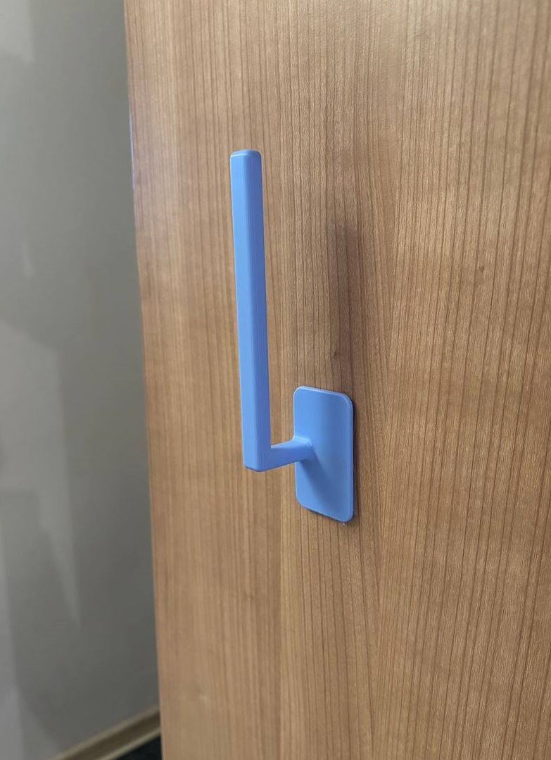 Miniatura 2 do modelo 3D Hat / cap hanger