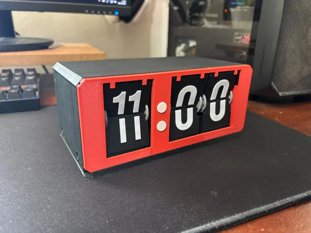 Split-Flap Clock