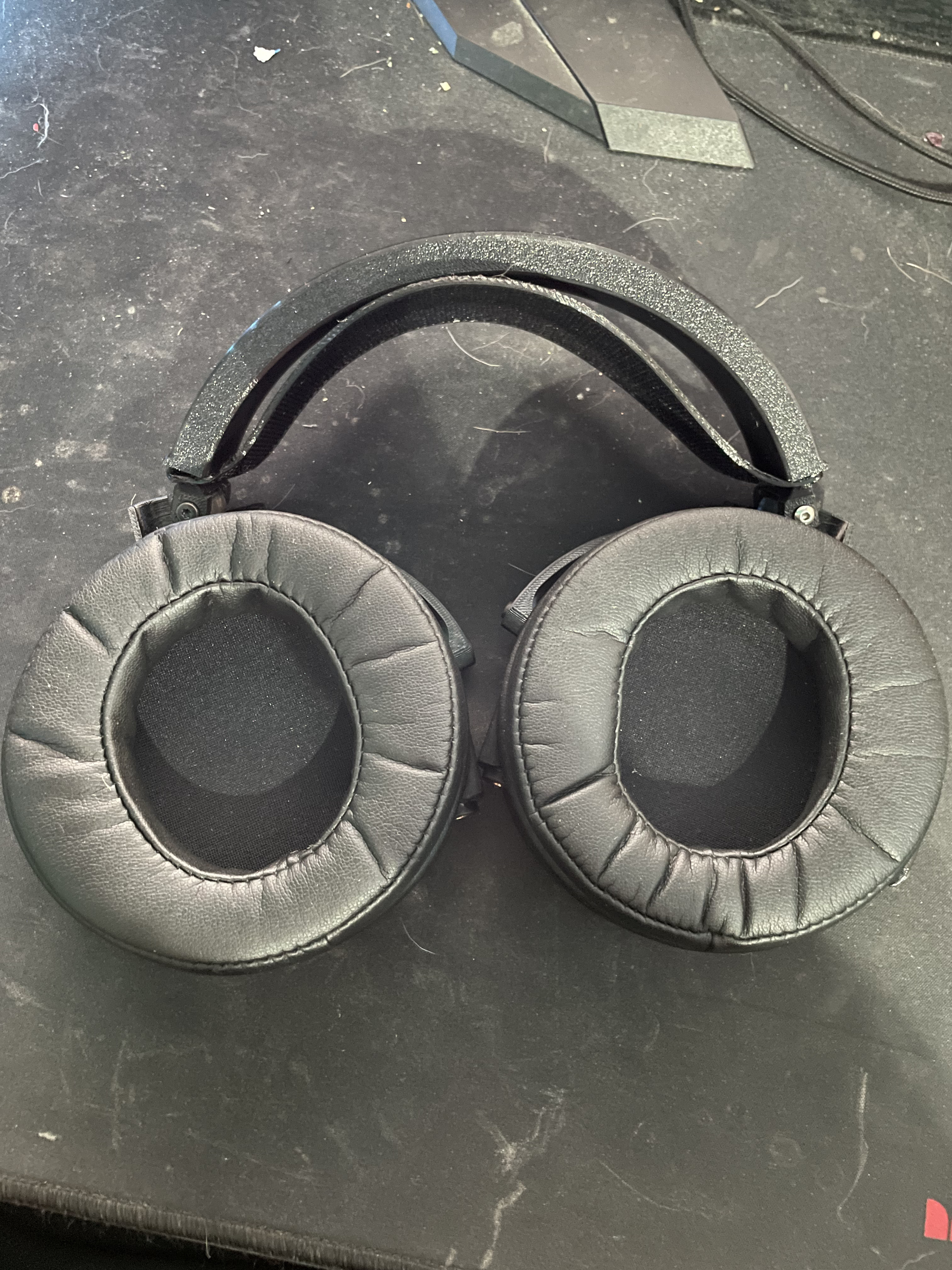 Capra Ouroboros Folding Yokes