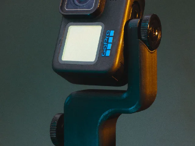Spigot Vertical GoPro Mount for light stands