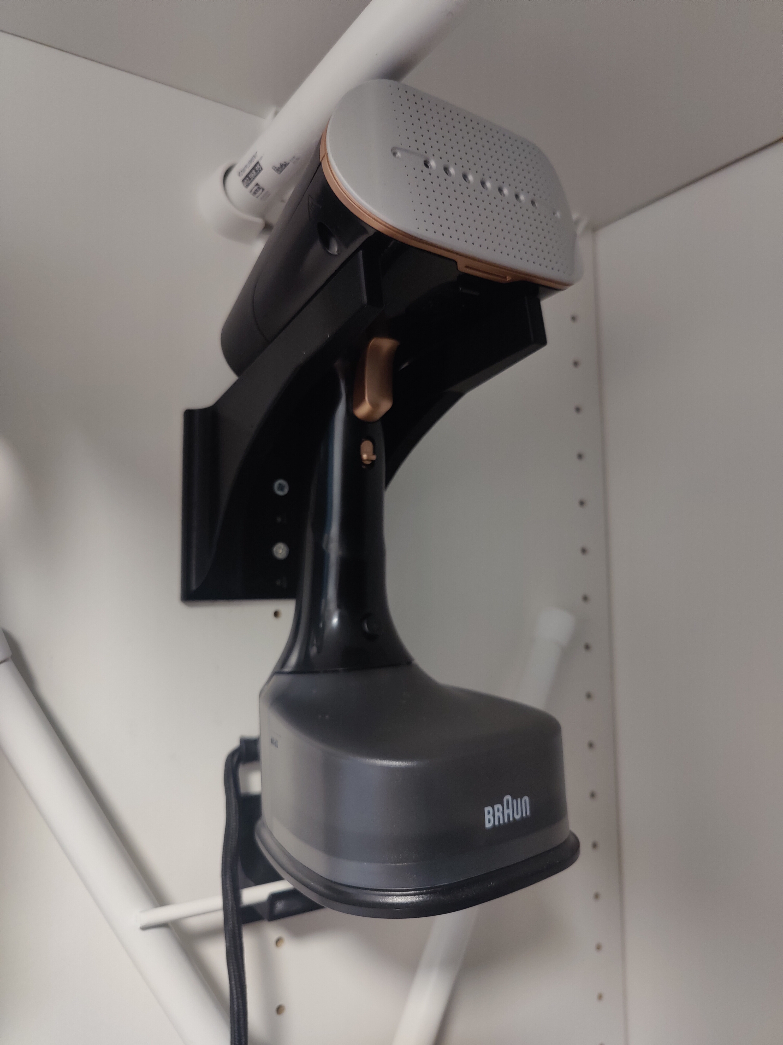Braun QuickStyle 7 steamer holder - IKEA PAX
