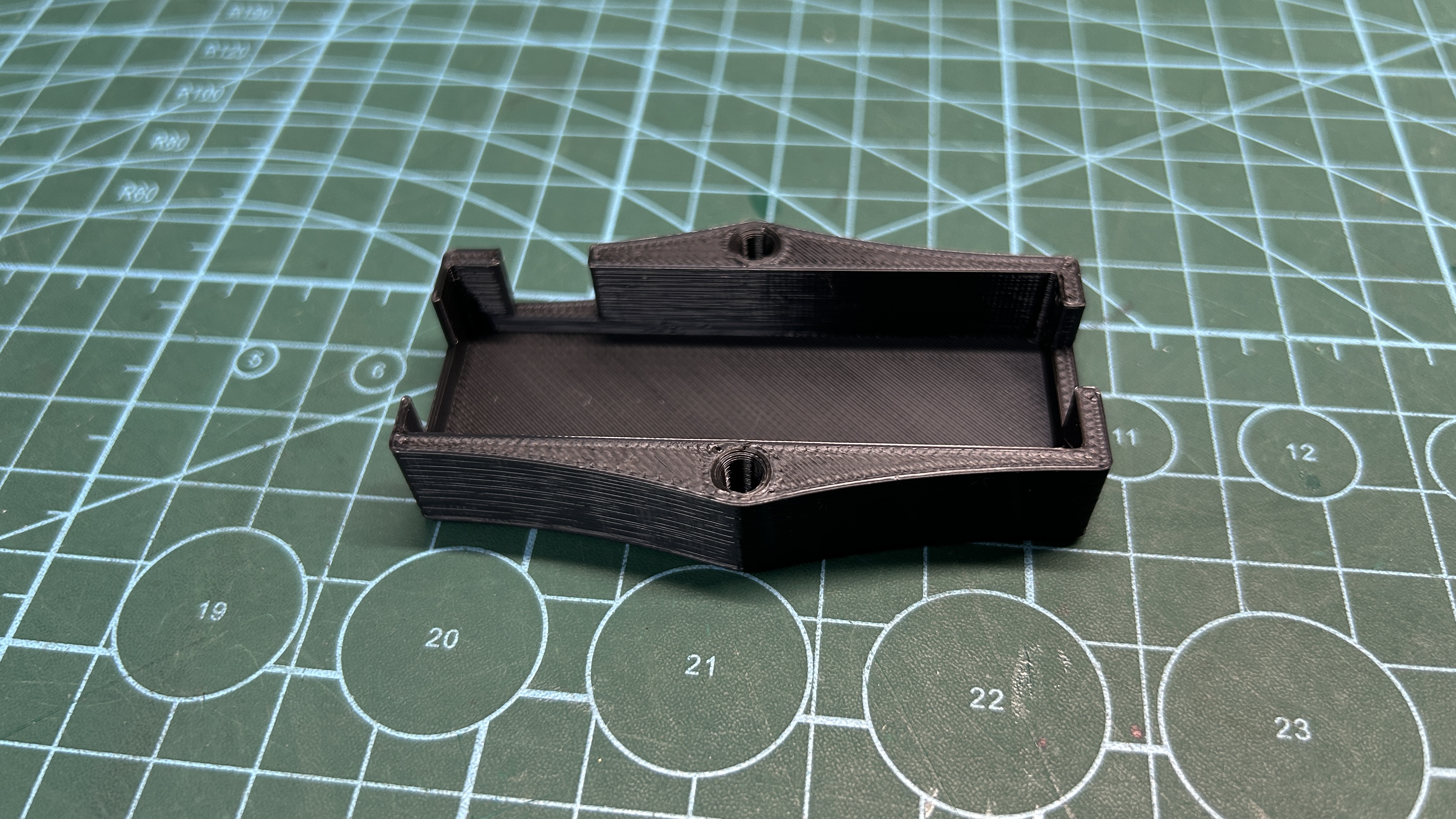 Miniatura 3 do modelo 3D USB Variable Power Supply Case