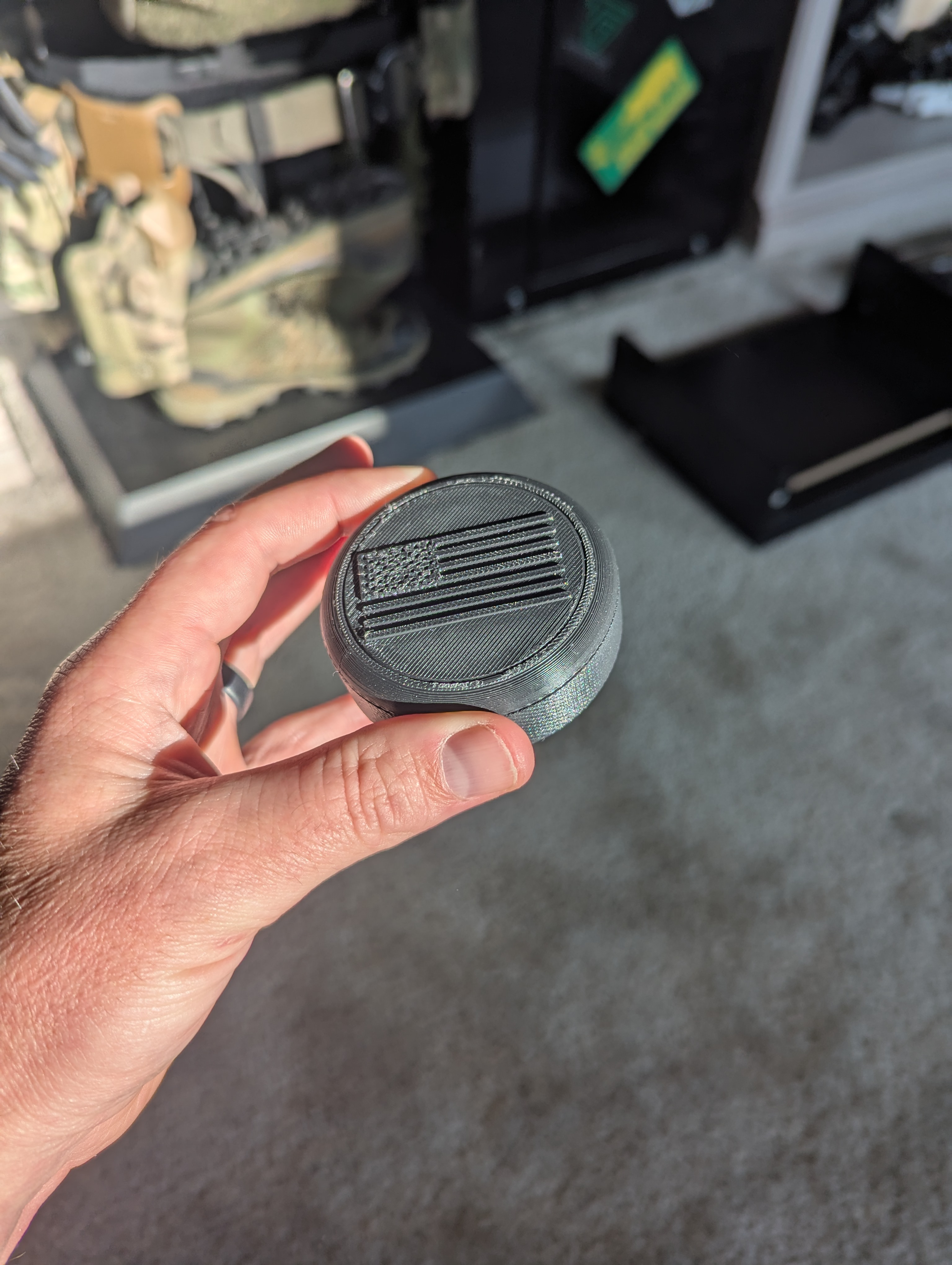 Nicotine Pouch Container With Swappable Lid
