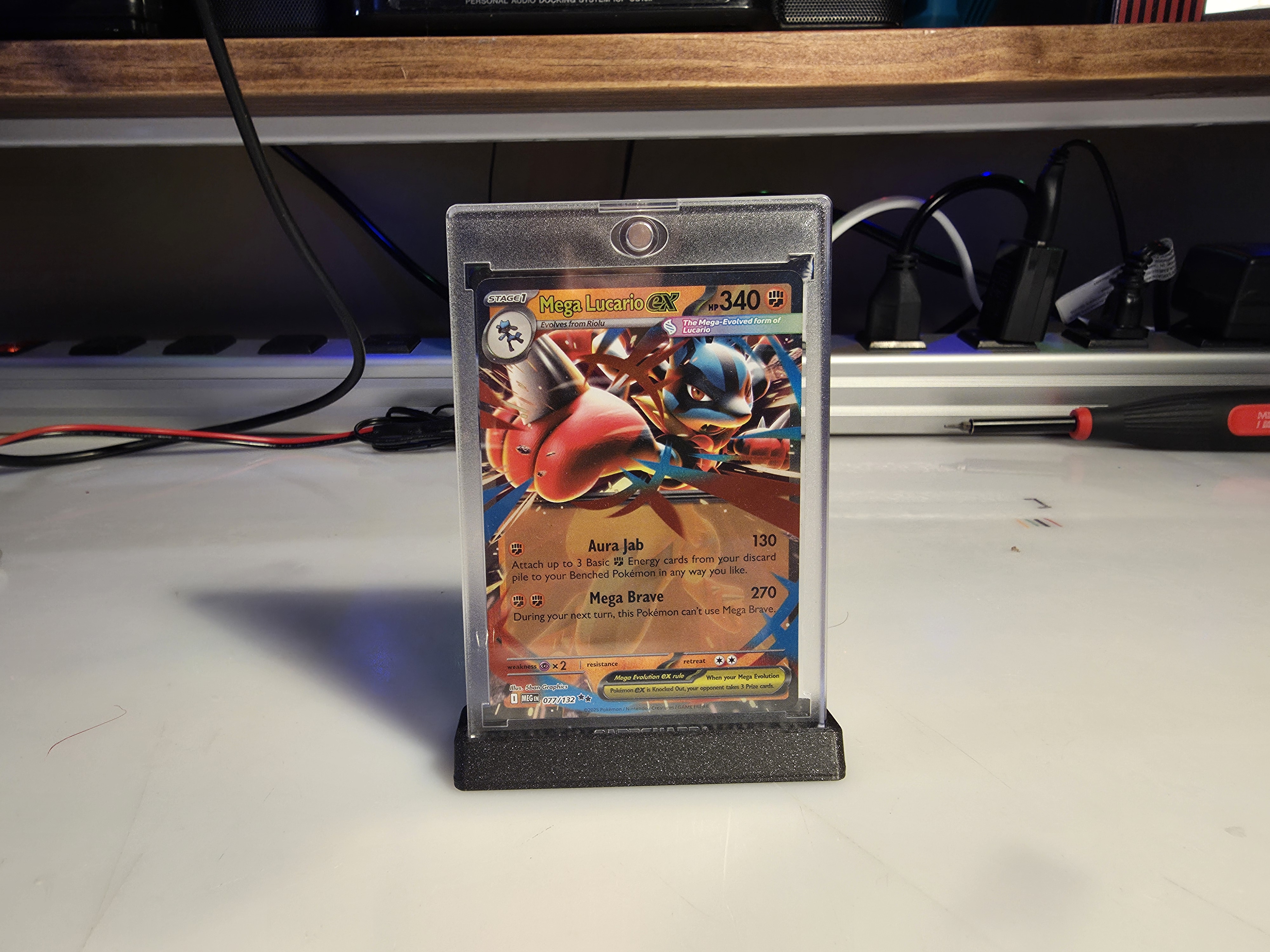 Cardguard Trading Card Display Stand