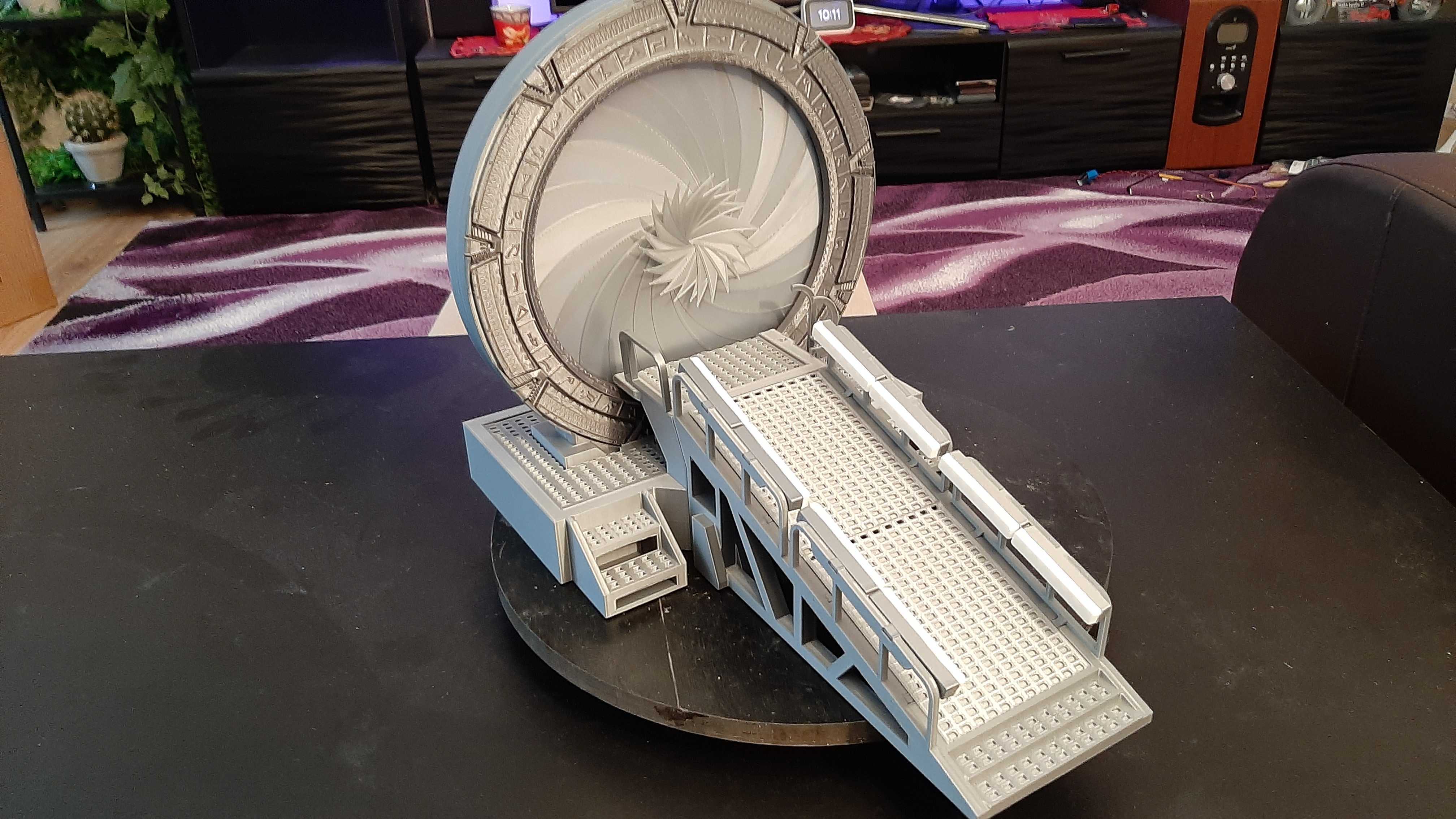 Miniatura 2 do modelo 3D Stargate with a working Iris