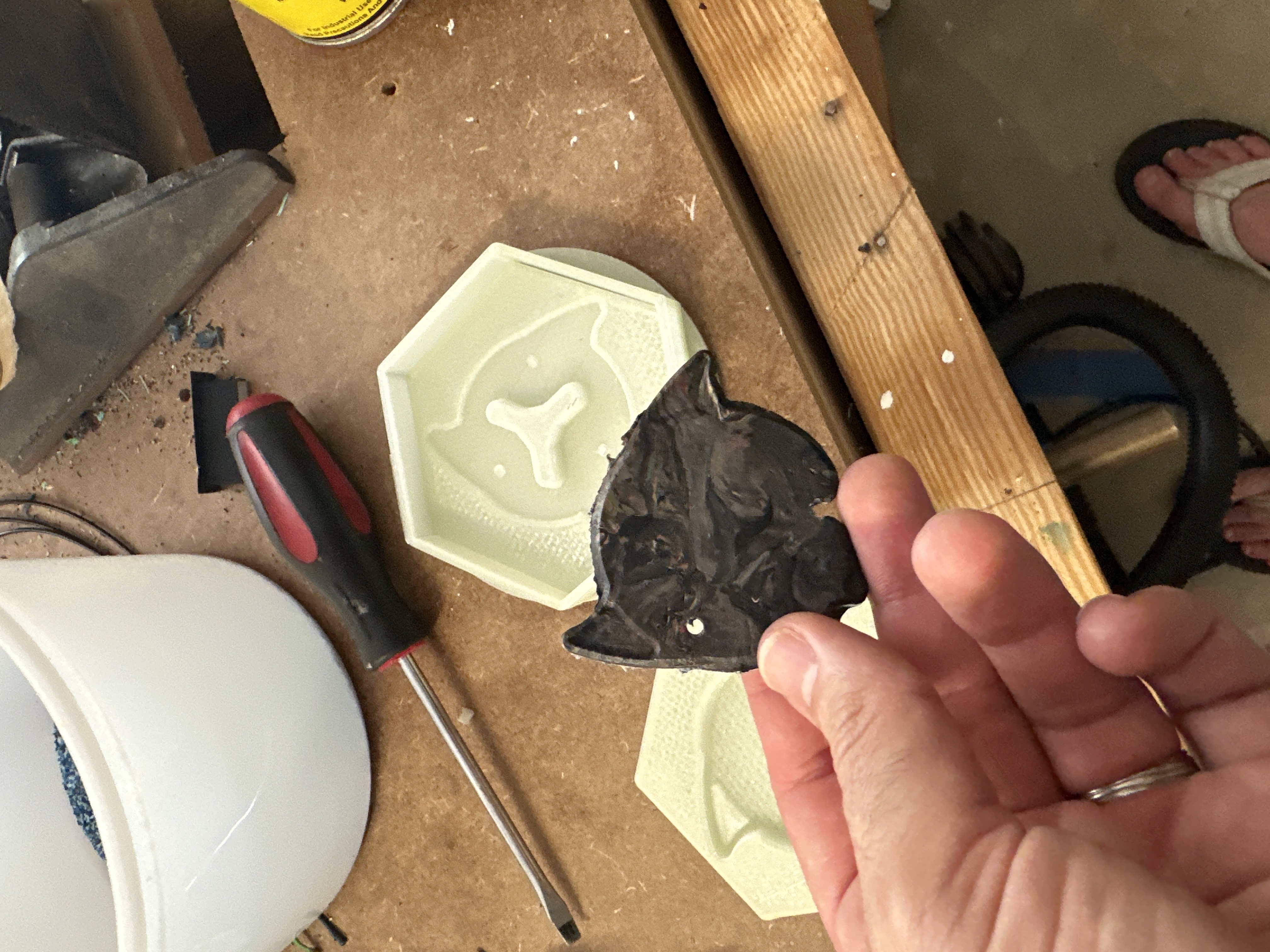 Compression molded Battle top — thumbnail 6