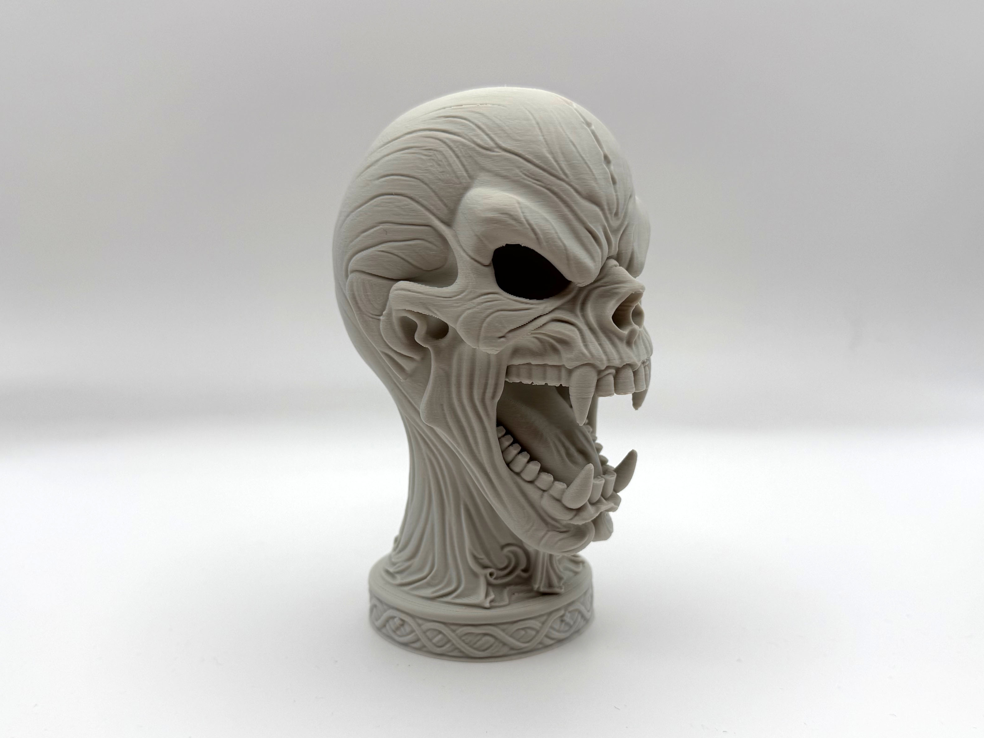 Miniatura 3 do modelo 3D Screaming Evil Skull