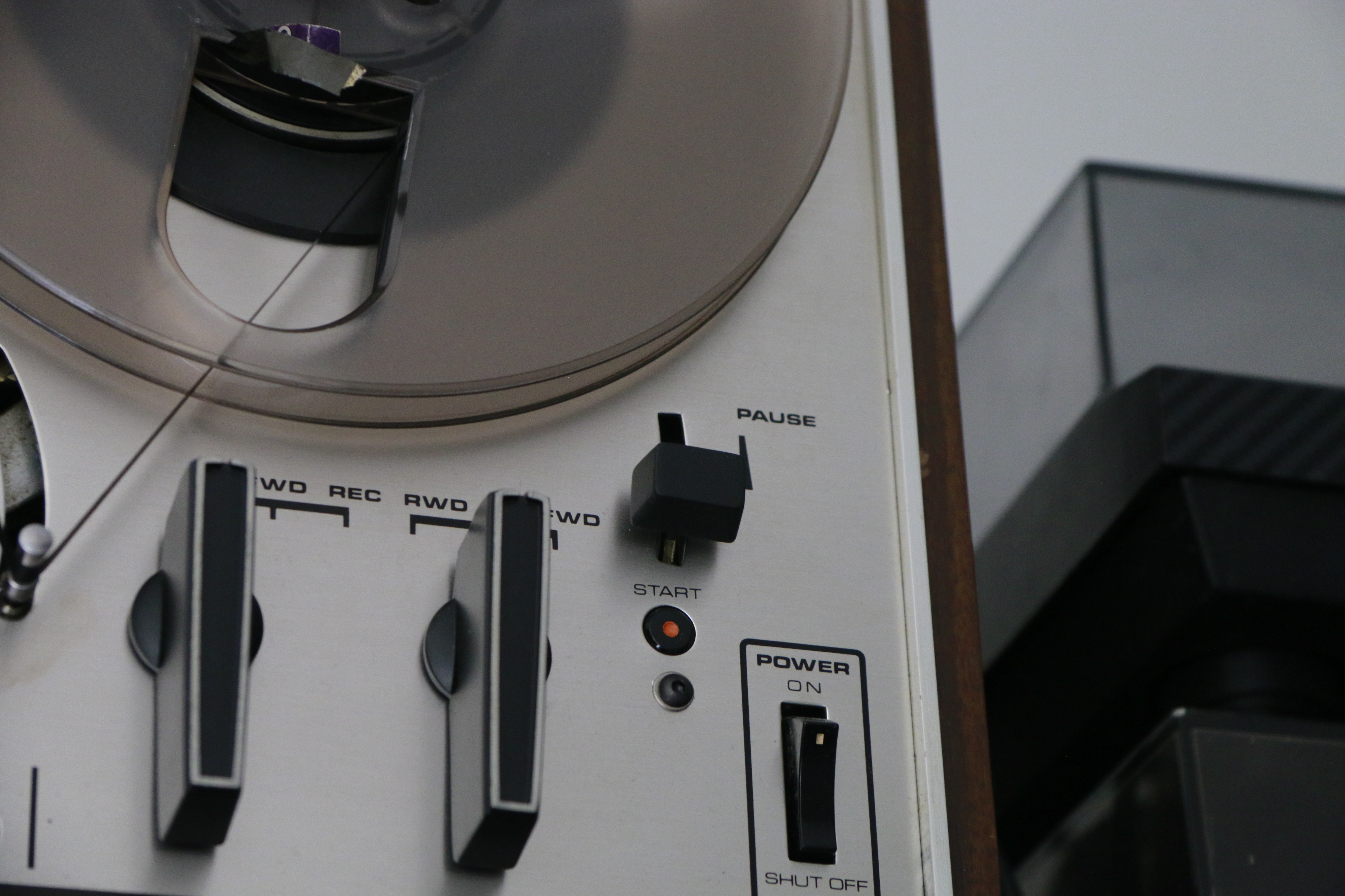 akai reel to reel pause knob