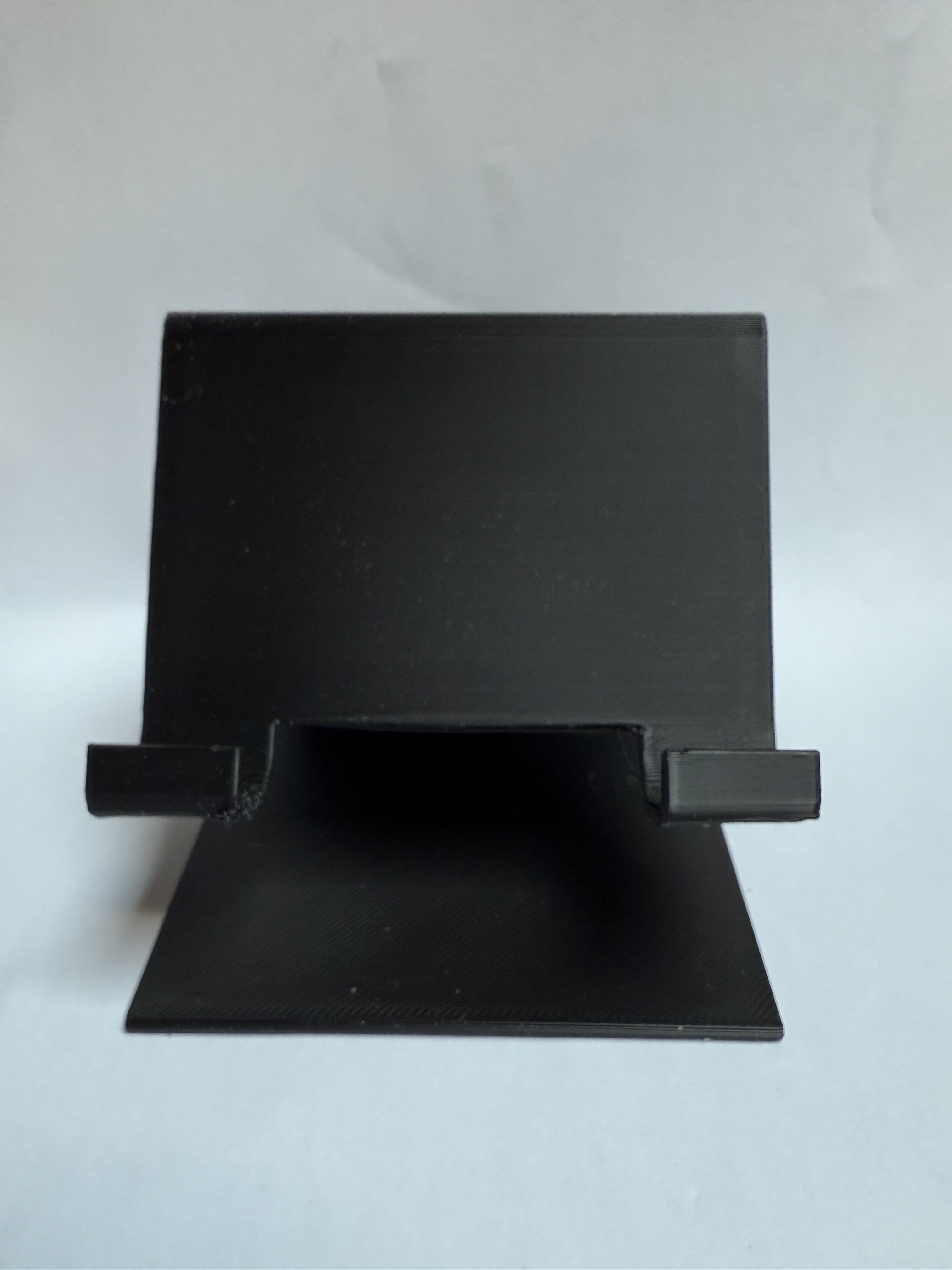 SmartGrip – Minimalist Phone Stand