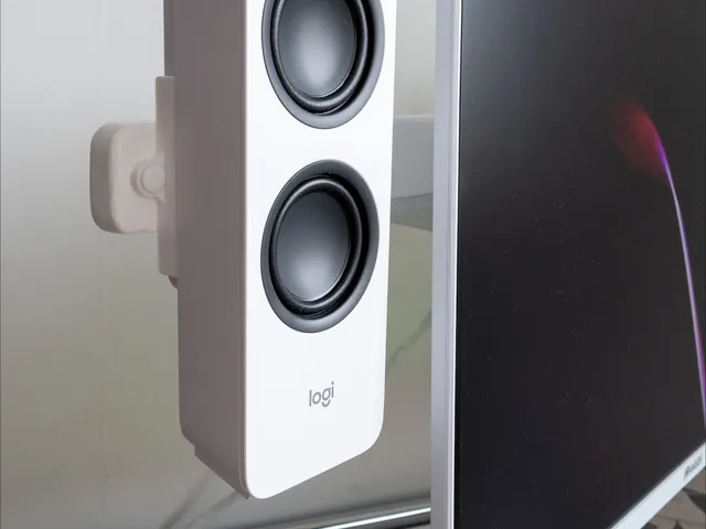 Logitech Z207 Speaker bracket