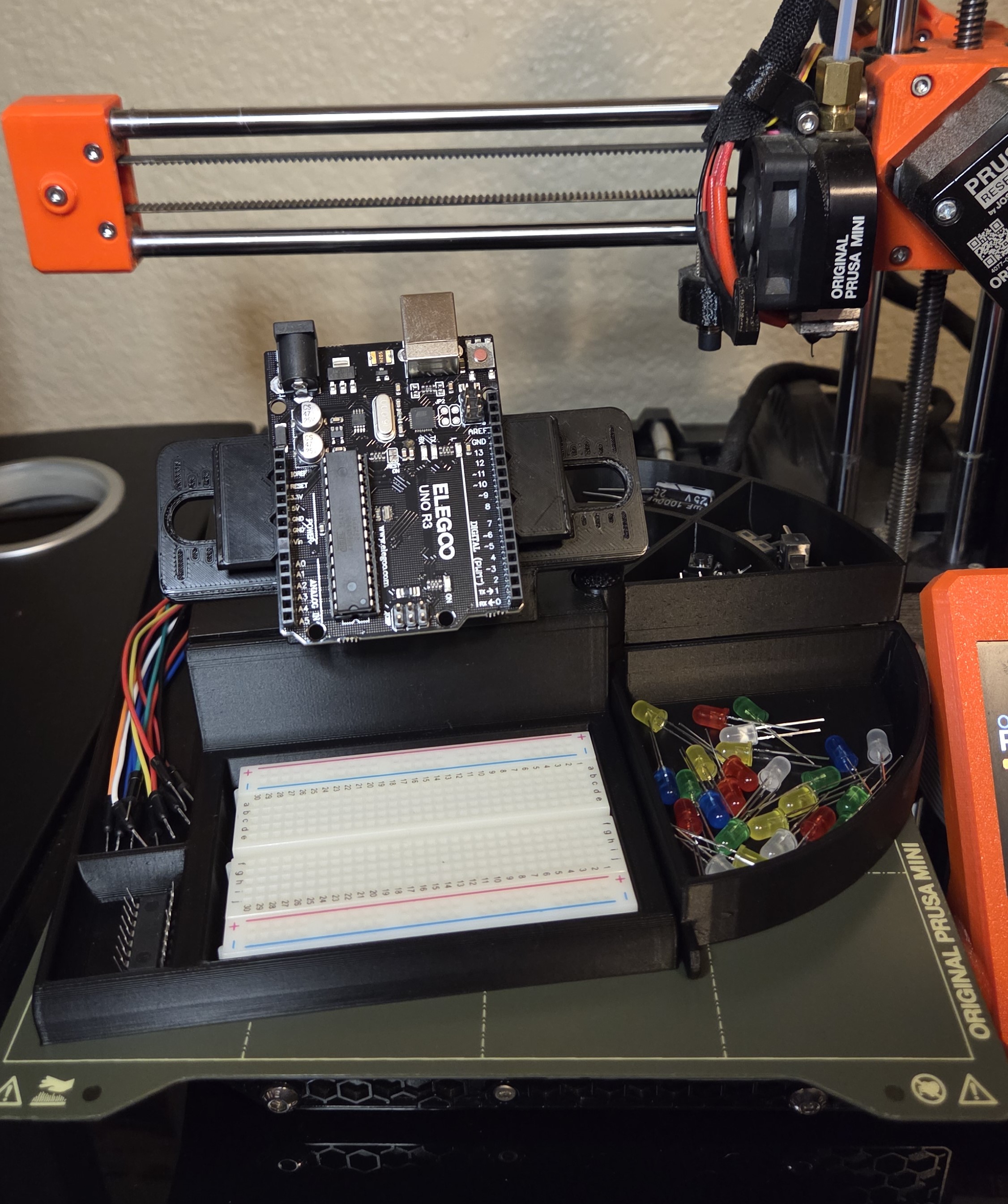 Prototype Station : Development / Microcontroller adjustable holder and storage — thumbnail 7