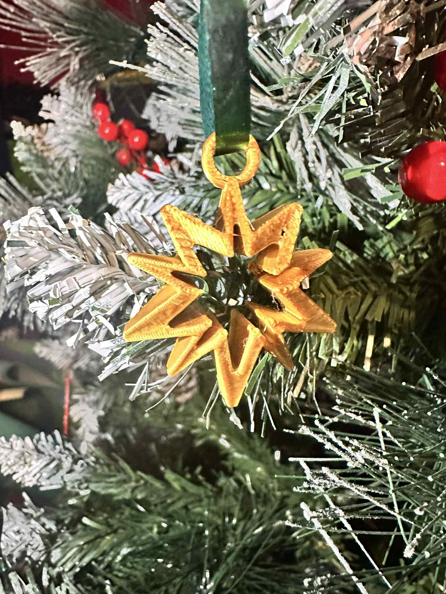 Christmas Hollow Star hanging Bauble 10 arms